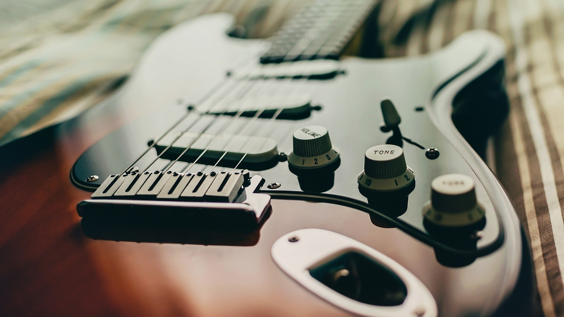 Fender Stratocaster, Chitarra elettrica, Manopole, Primo piano, Full HD, sfondo Windows 11