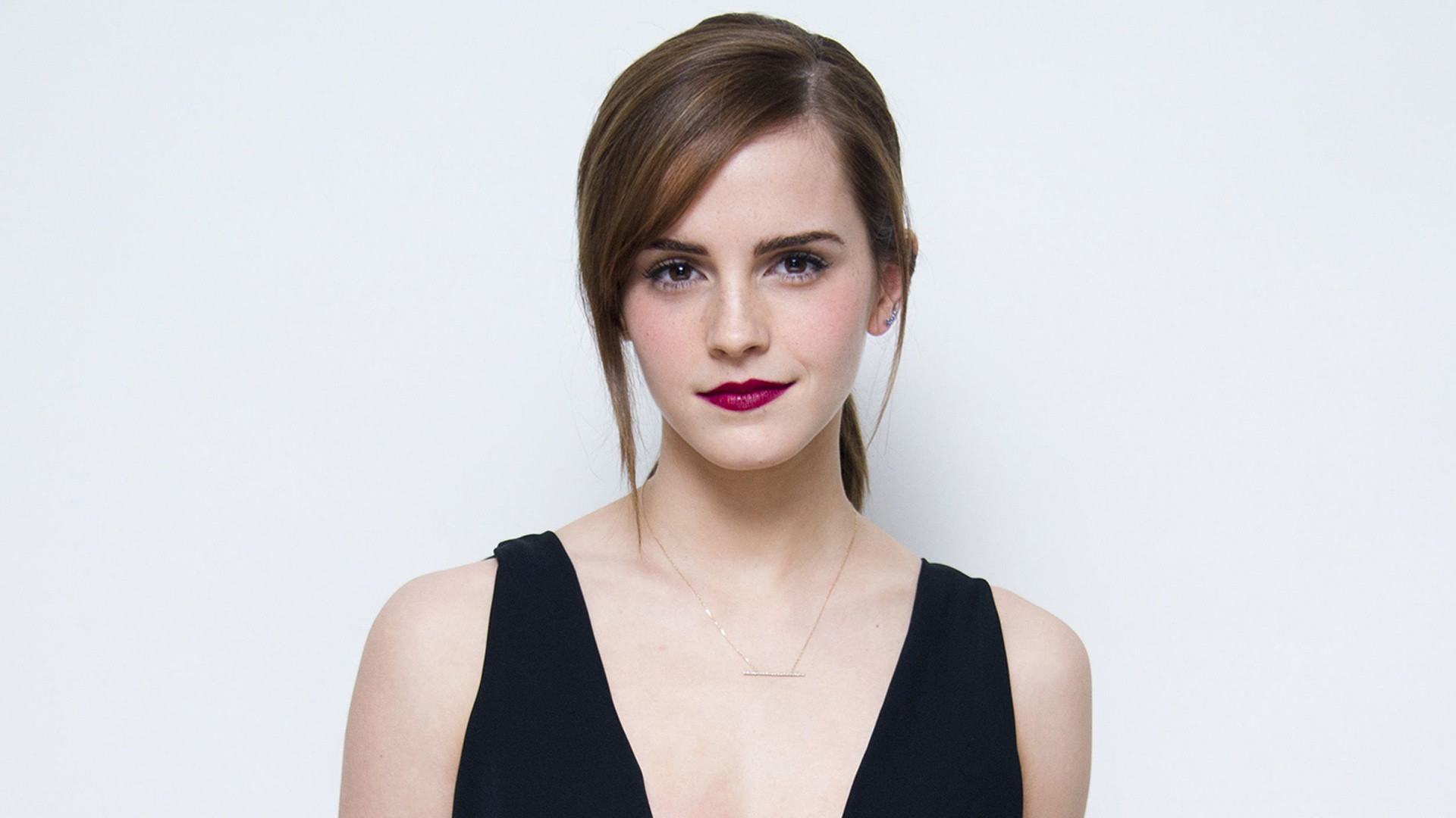 Emma Watson, Rossetto, Sfondo bianco, 16:9 Full HD, wallpaper widescreen