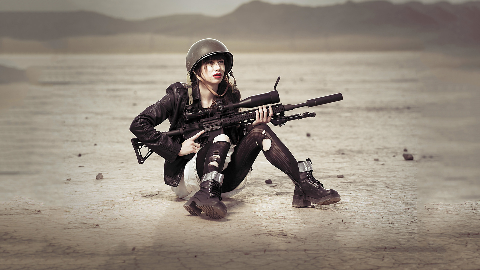 Soldatessa, Fucile, Elmetto, Deserto, Full HD, sfondo per PC e portatile