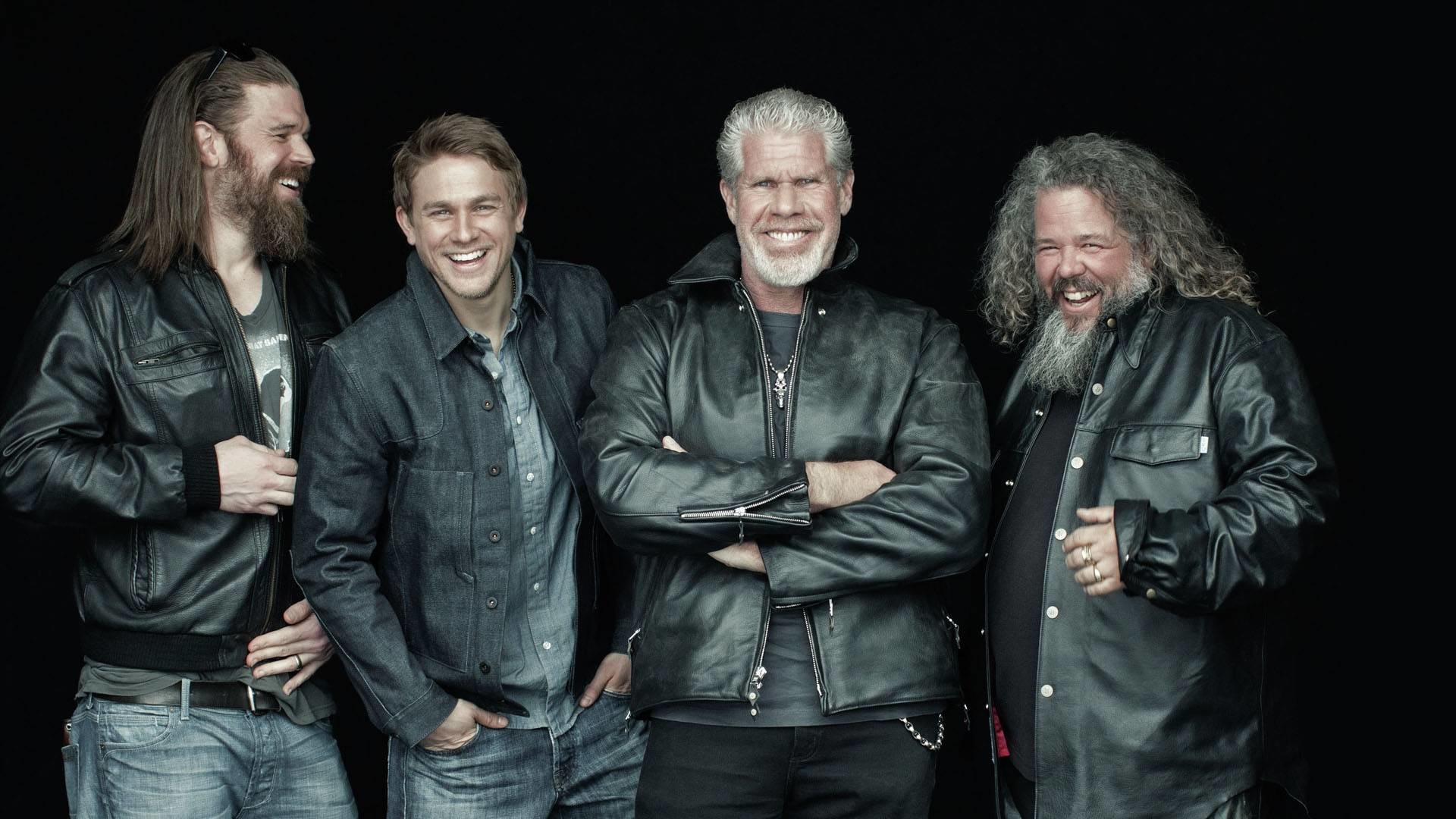 Ryan Hurst, Charlie Hunnam, Ron Perlman, Mark Boone Junior, Sons of Anarchy, immagine di sfondo