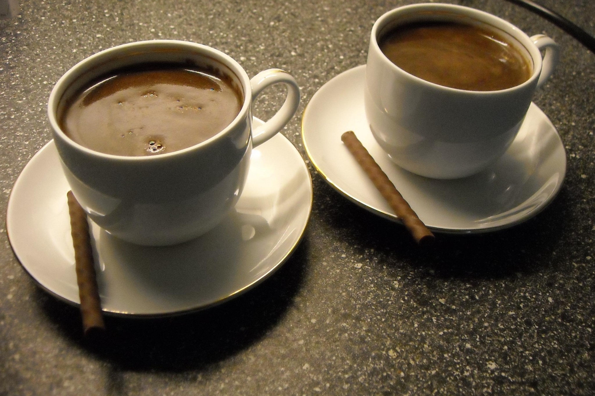 Tazze di caffè, Cannella, Due tazze, Caffè con latte, Full HD, sfondo per PC