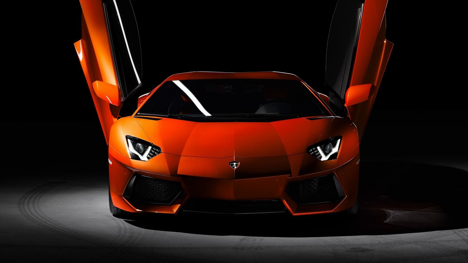 Lamborghini Aventador, Arancione, Portiere a forbice, Sfondo nero, Vista frontale, wallpaper desktop