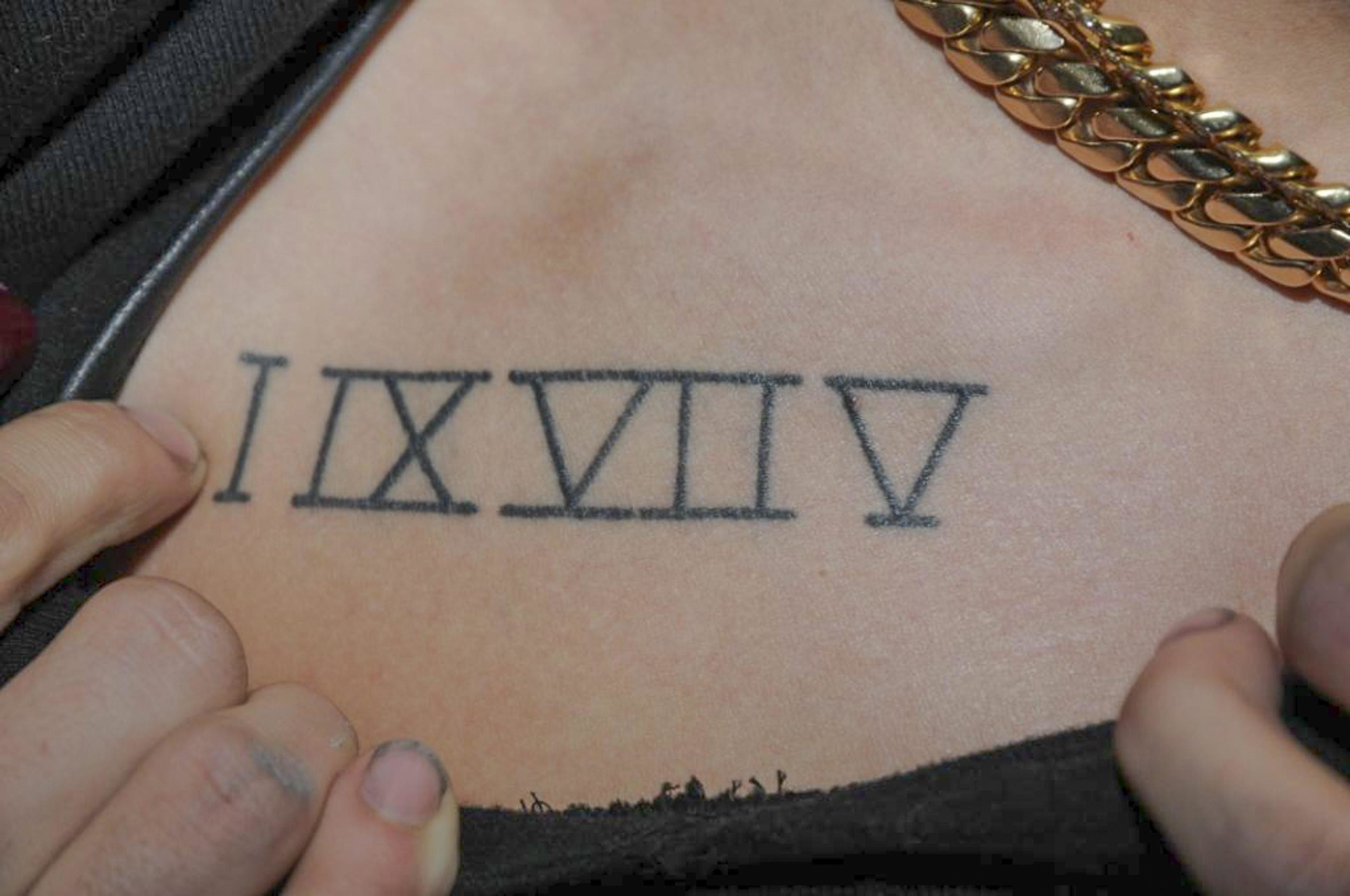 Tatuaggio, Numeri romani, Petto, 2K, sfondo per portatile