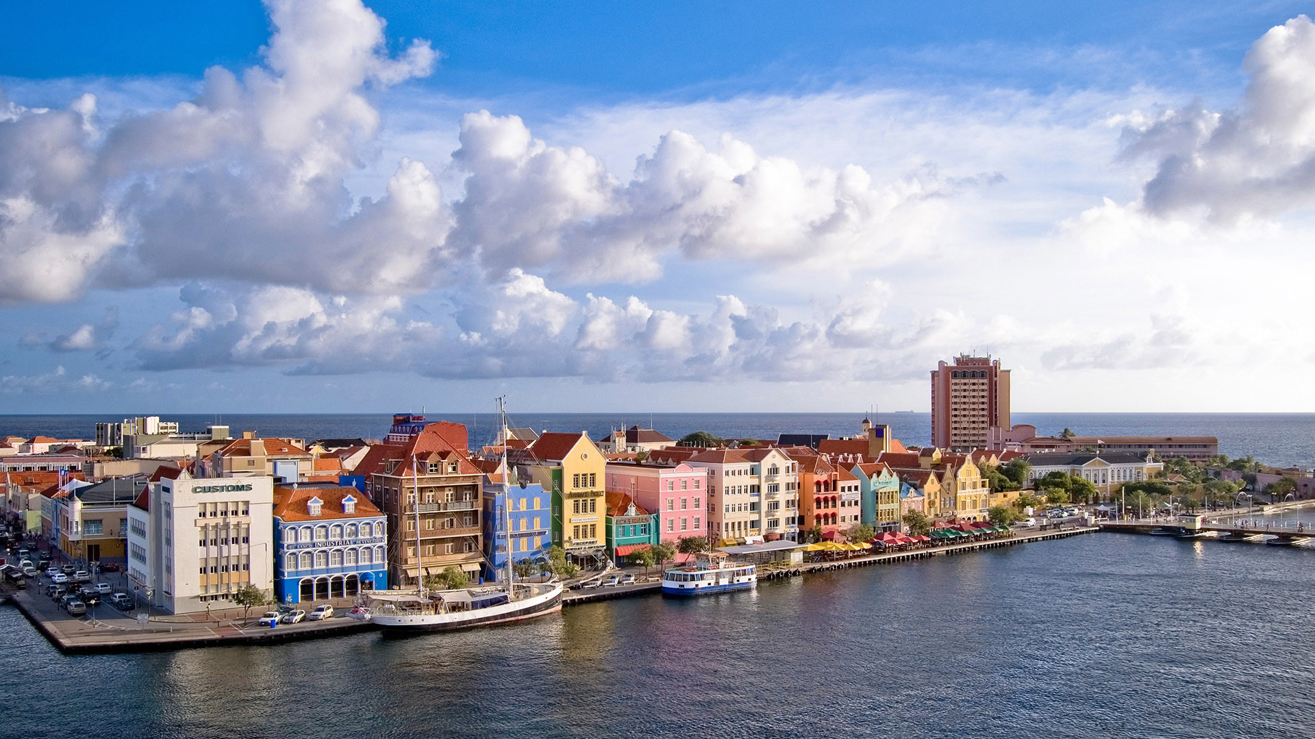 Willemstad, Curaçao, Case colorate, Porto, Nuvole, 1920x1080, wallpaper desktop