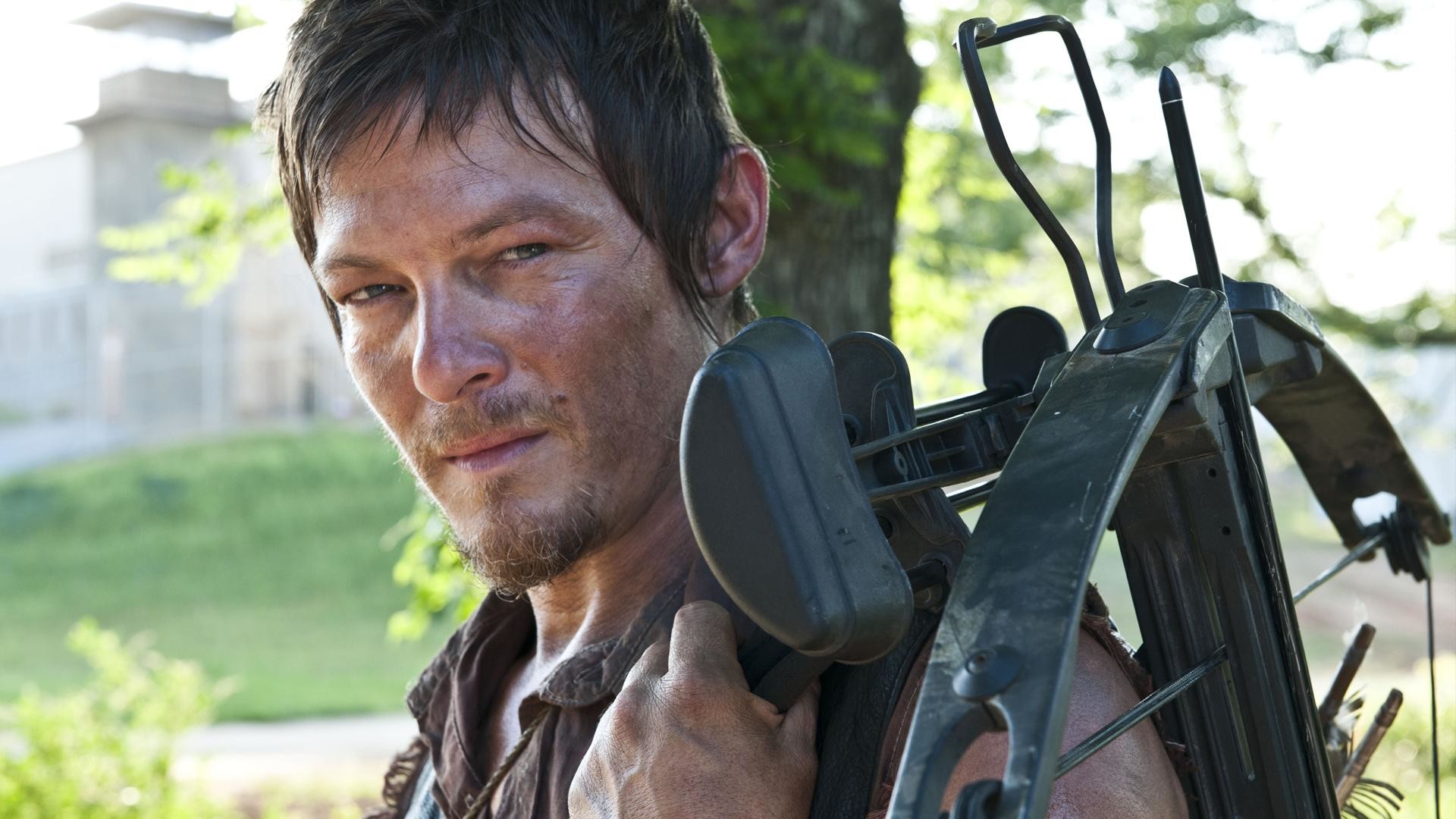Daryl Dixon, Norman Reedus, The Walking Dead, Balestra, Ritratto, sfondo 16:9 Full HD