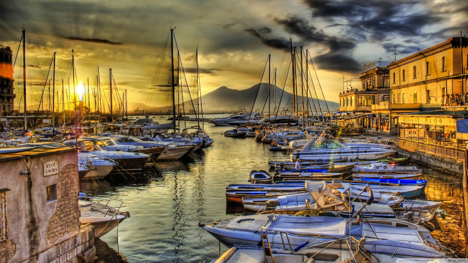 Napoli, Borgo Marinari, Vesuvio, Porto, Barche, Tramonto, Full HD 1080p, sfondo desktop