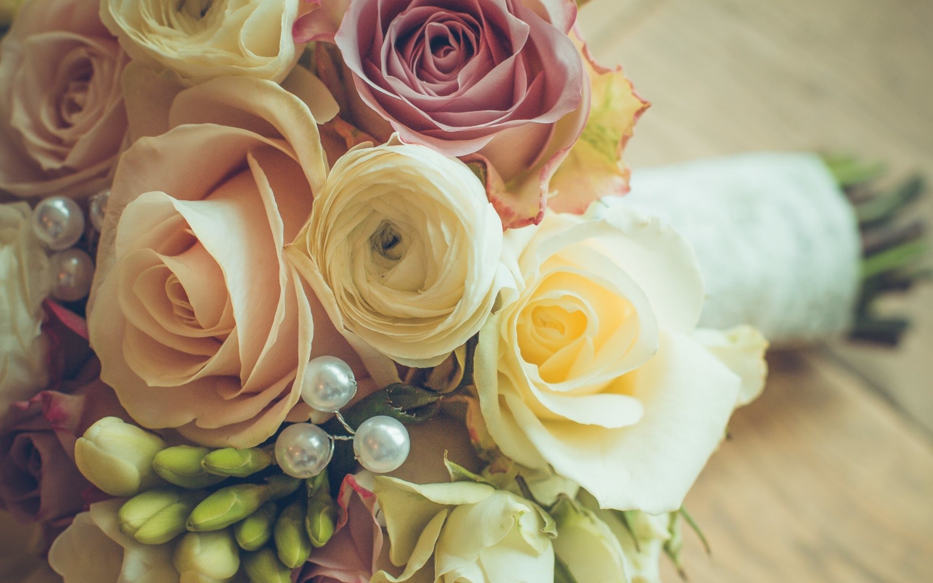 Bouquet da sposa, Rose color crema, Perle, Matrimonio, Ranuncoli, sfondo per portatile