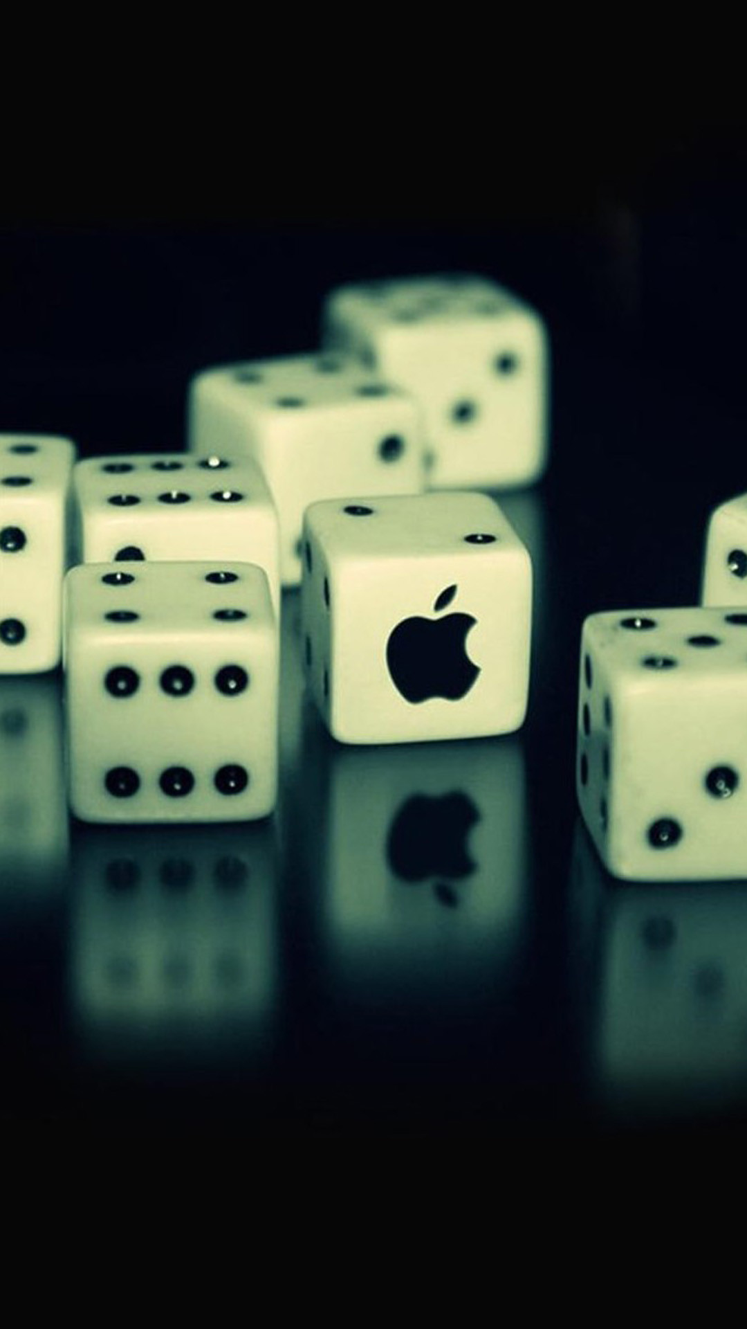 Dadi, Logo Apple, Riflesso, Sfondo nero, Full HD, schermata di blocco del cellulare