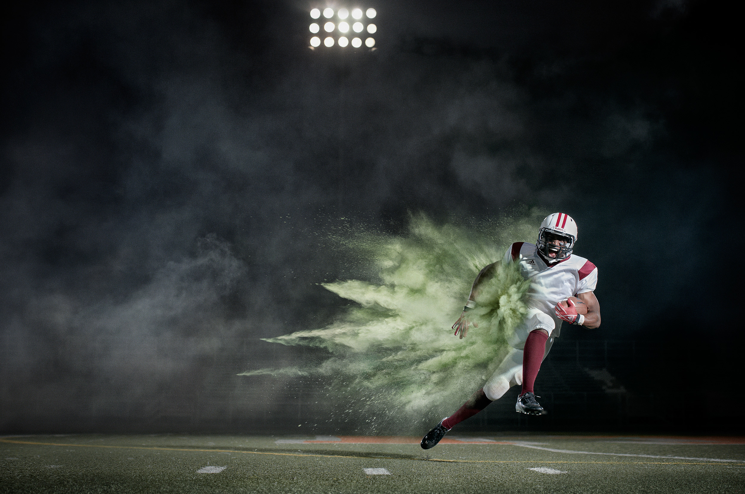 Football americano, Giocatore, Polvere verde, Notte, Full HD, sfondo per PC e portatile