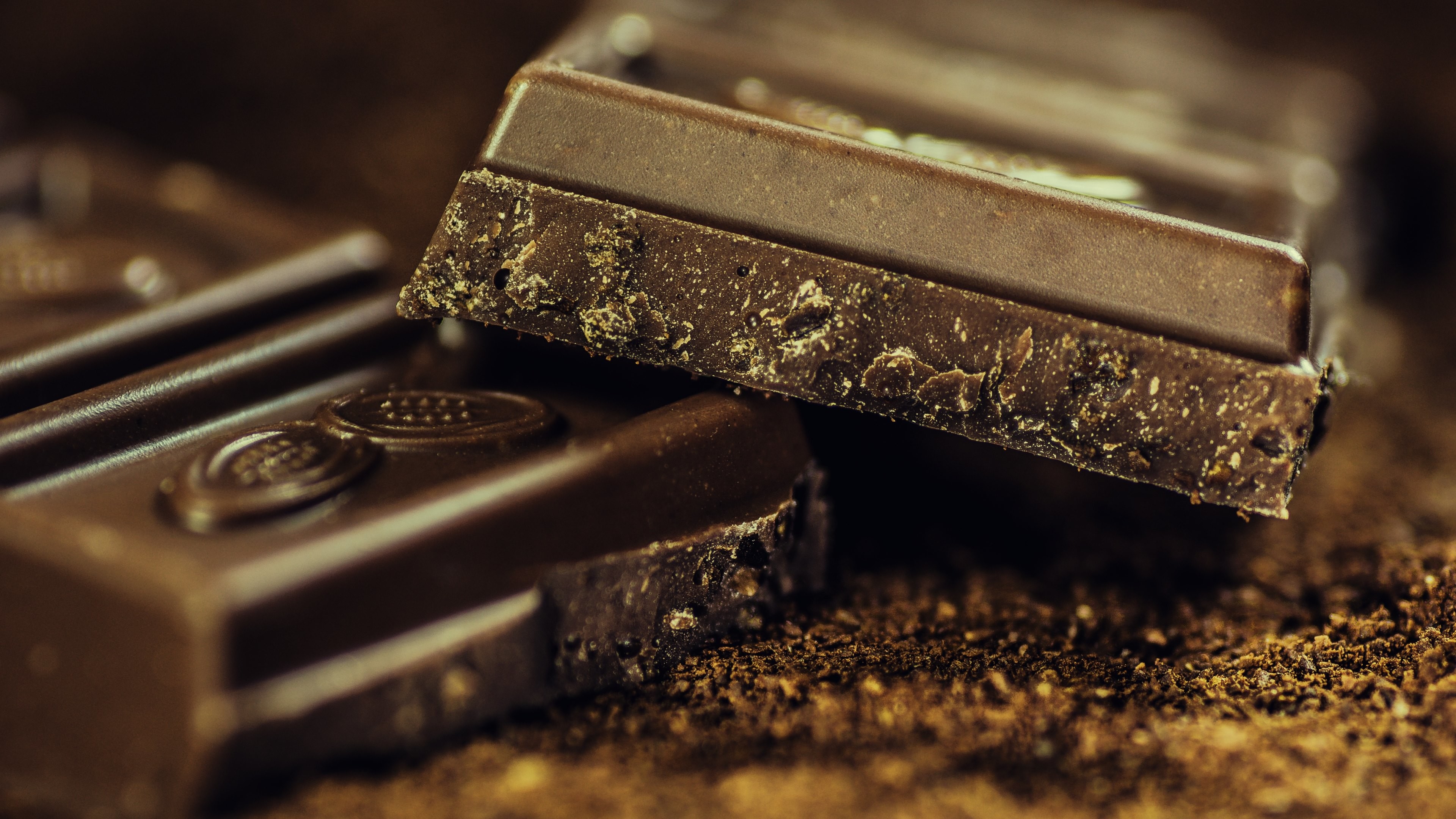 Cioccolato fondente, Tavoletta di cioccolato, Macro, Marrone, 4K, sfondo per portatile
