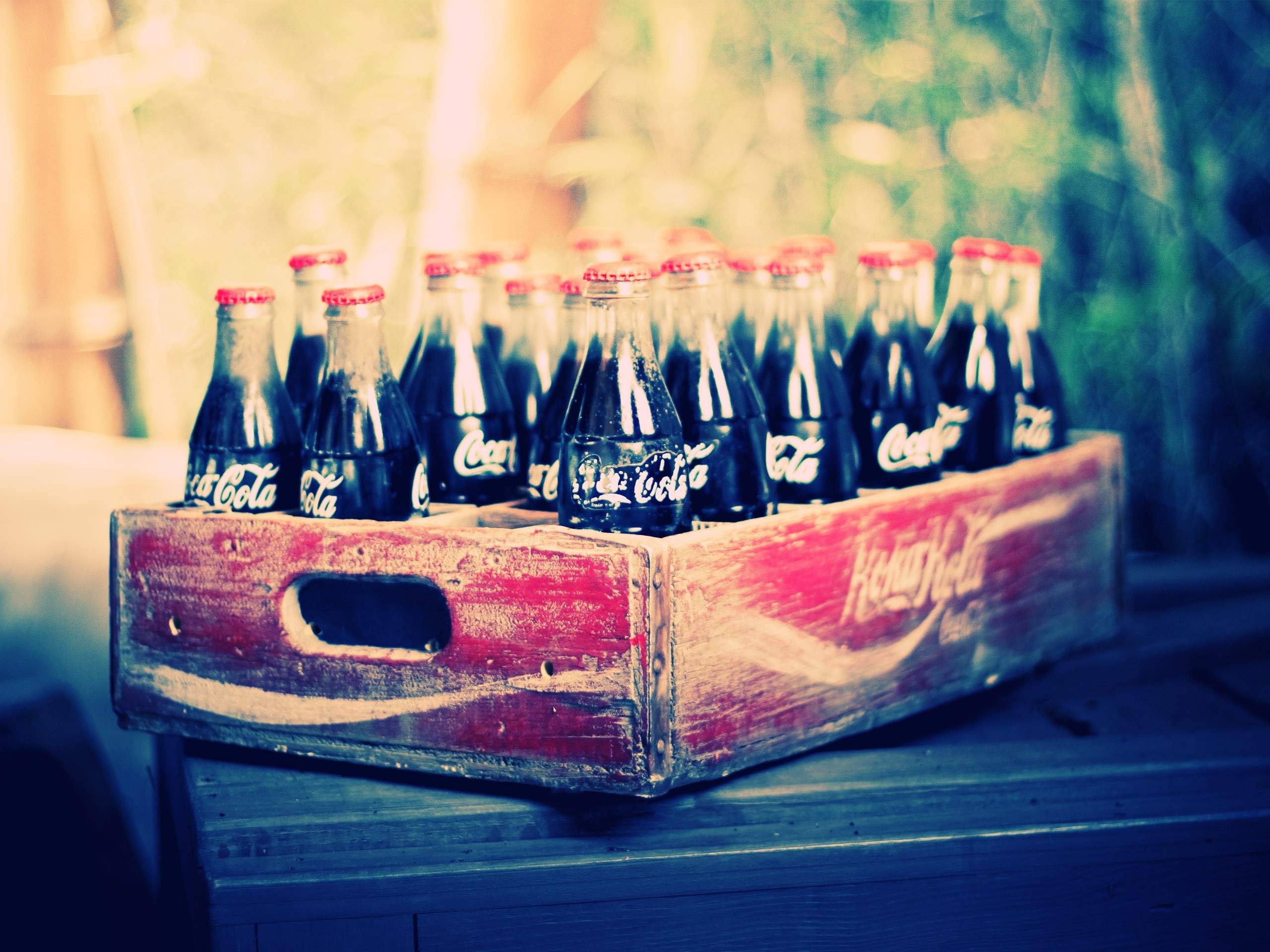 Coca-Cola, Bottiglie di vetro, Cassetta di legno, Vintage, 2K, sfondo per iPad e tablet