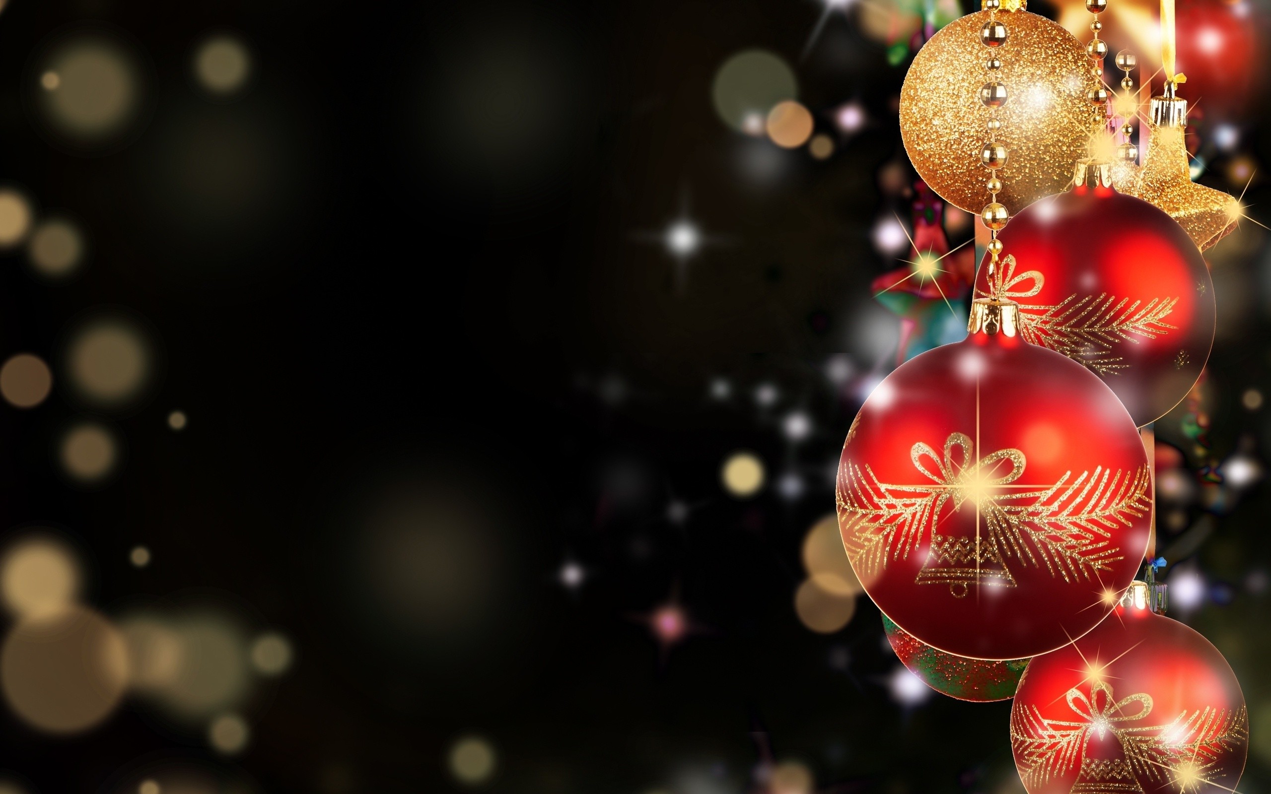 Natale, Palline natalizie, Bokeh, Sfondo nero, 2K, wallpaper per PC