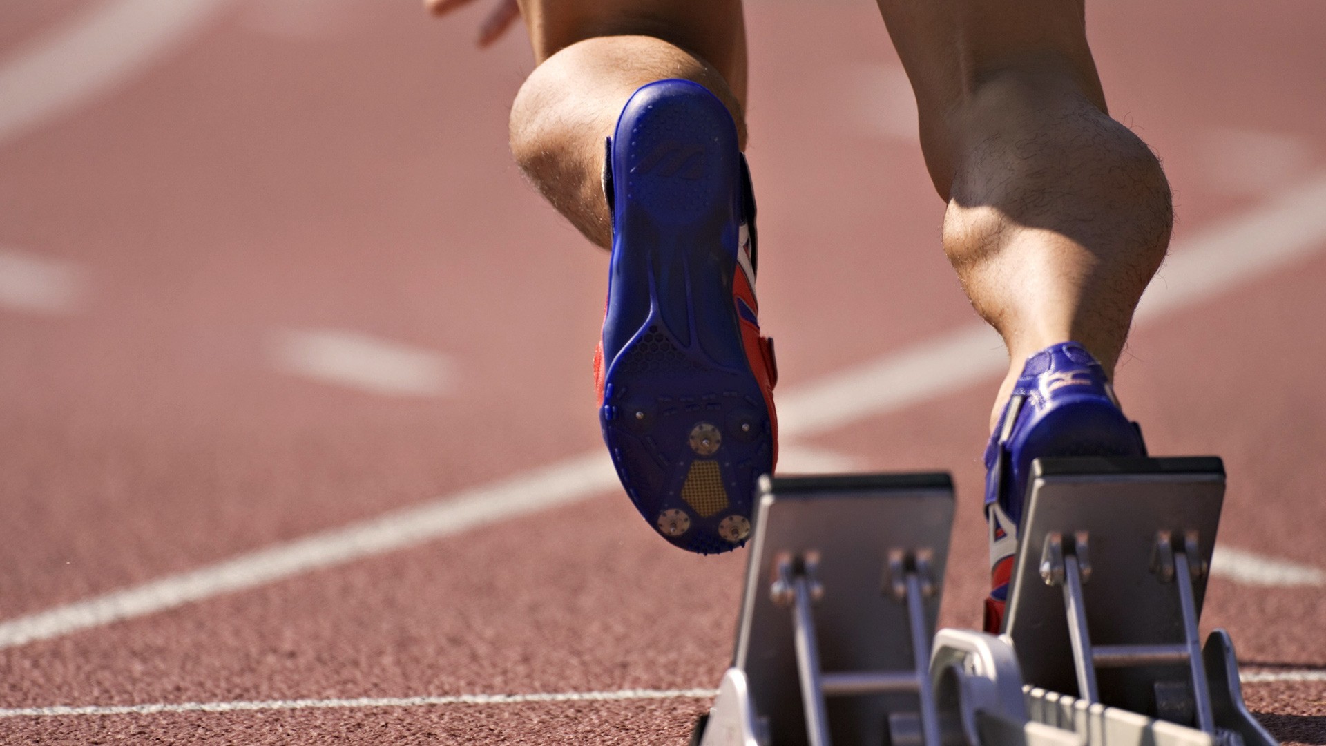 Blocchi di partenza, Scarpe chiodate, Pista di atletica, Primo piano, sfondo desktop 1080p