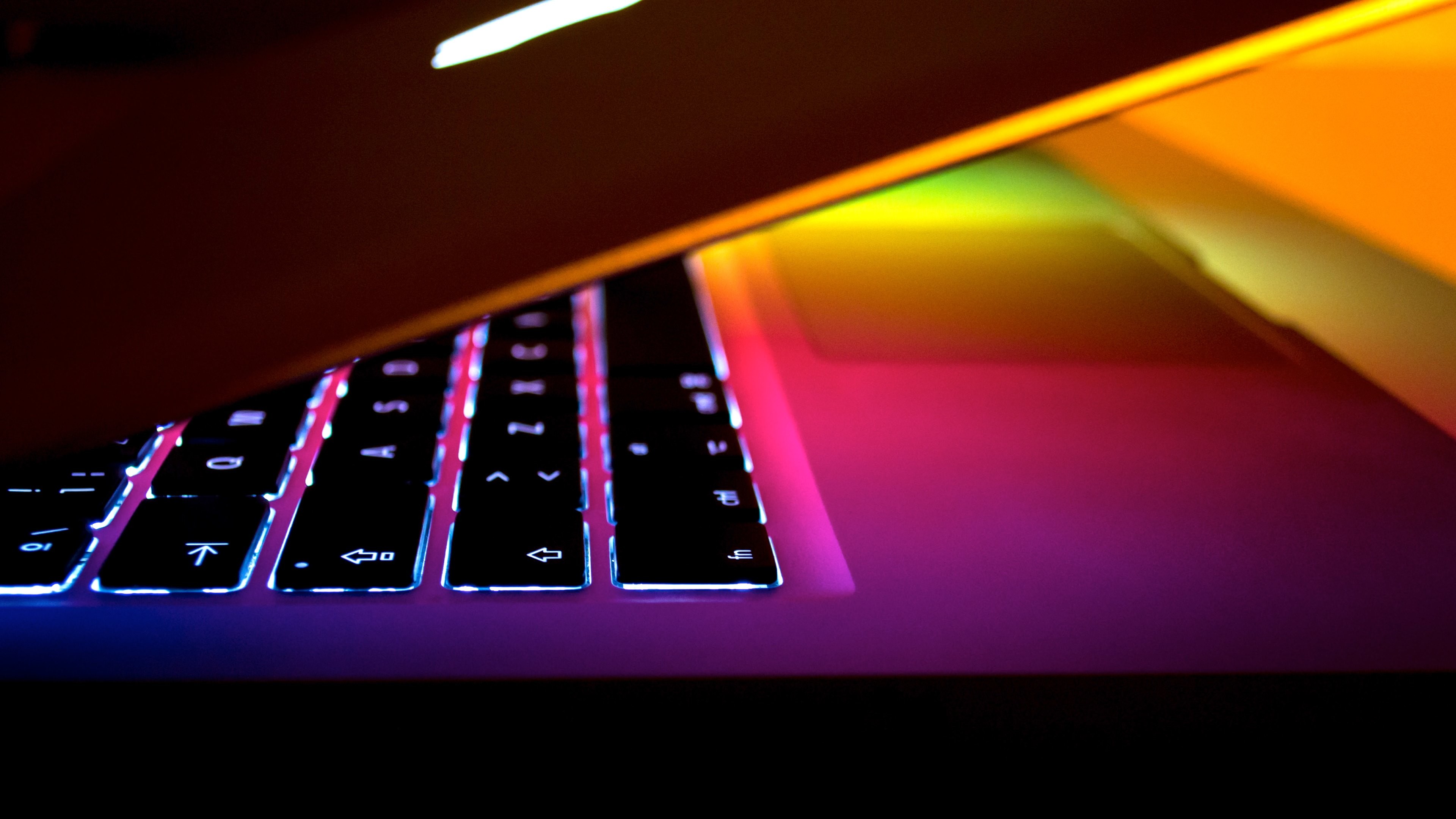 Tastiera retroilluminata, Laptop, Macro, Colori vivaci, 4K 2160p, sfondo desktop