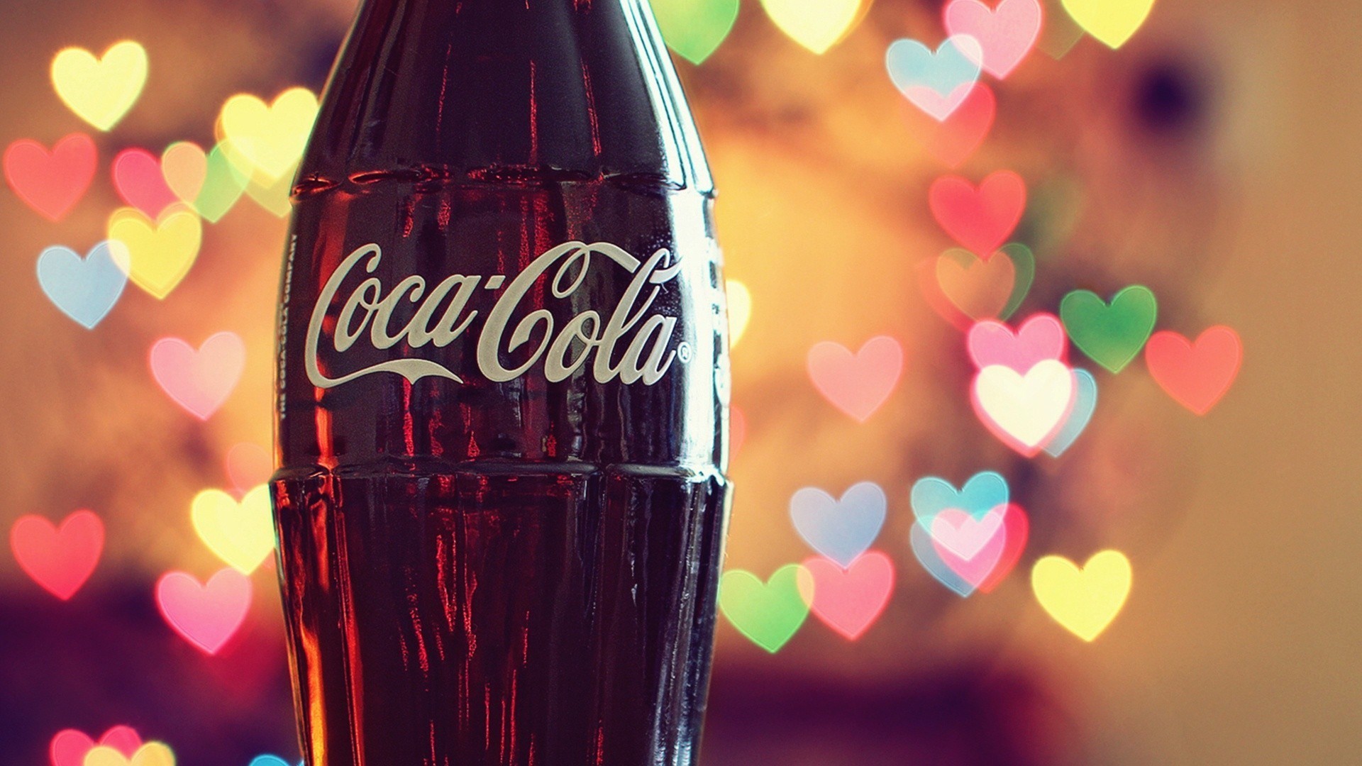 Coca-Cola, Bottiglia di vetro, Bokeh a cuori, Colori vivaci, 16:9 Full HD, sfondo widescreen