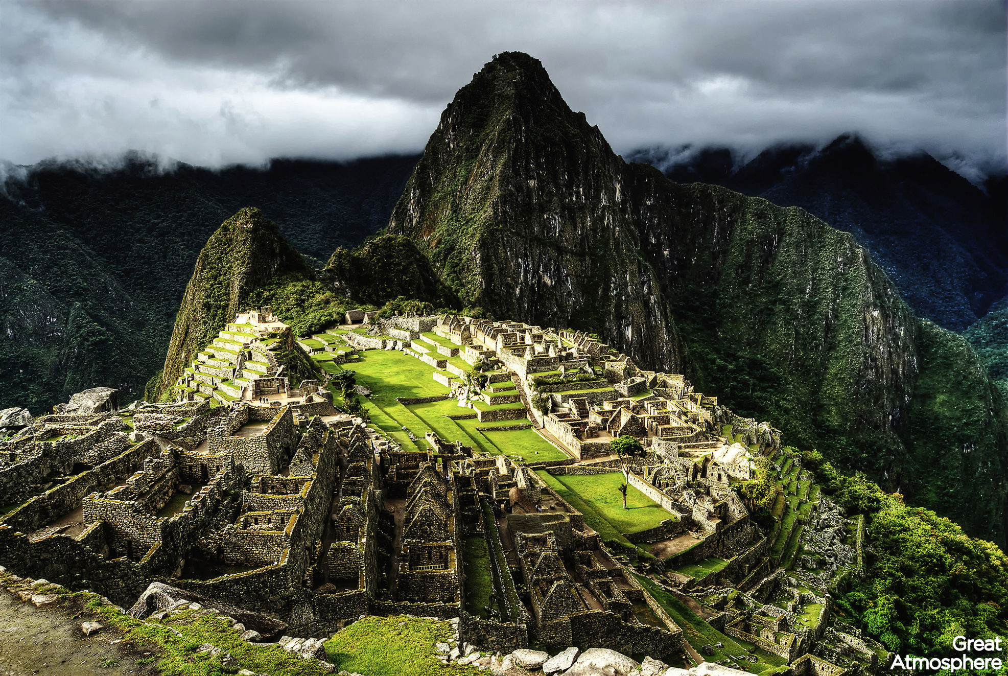 Machu Picchu, Huayna Picchu, Perù, Cielo nuvoloso, Full HD, sfondo Windows 11