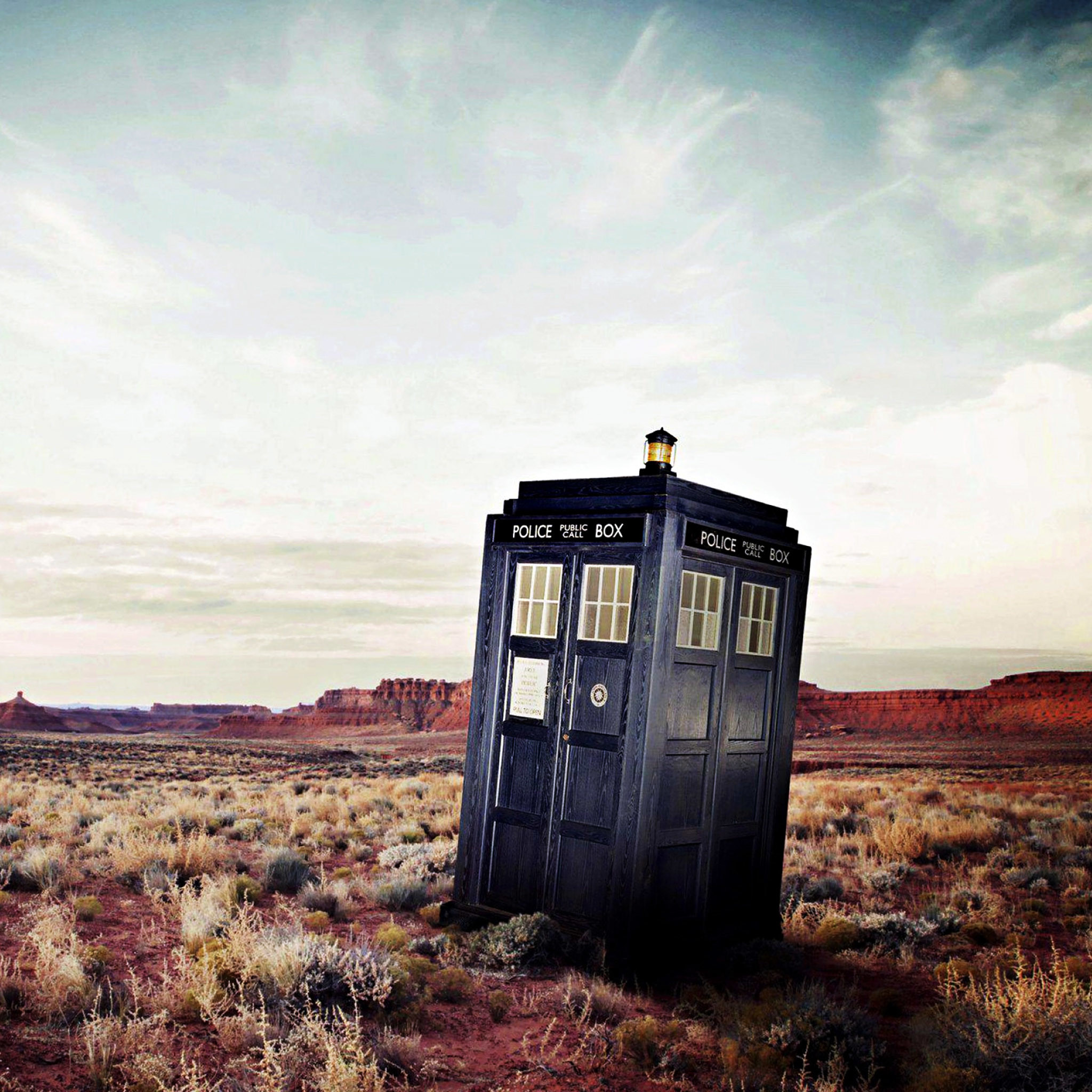 TARDIS, Doctor Who, Deserto, Cielo nuvoloso, Full HD, schermata di blocco iPad