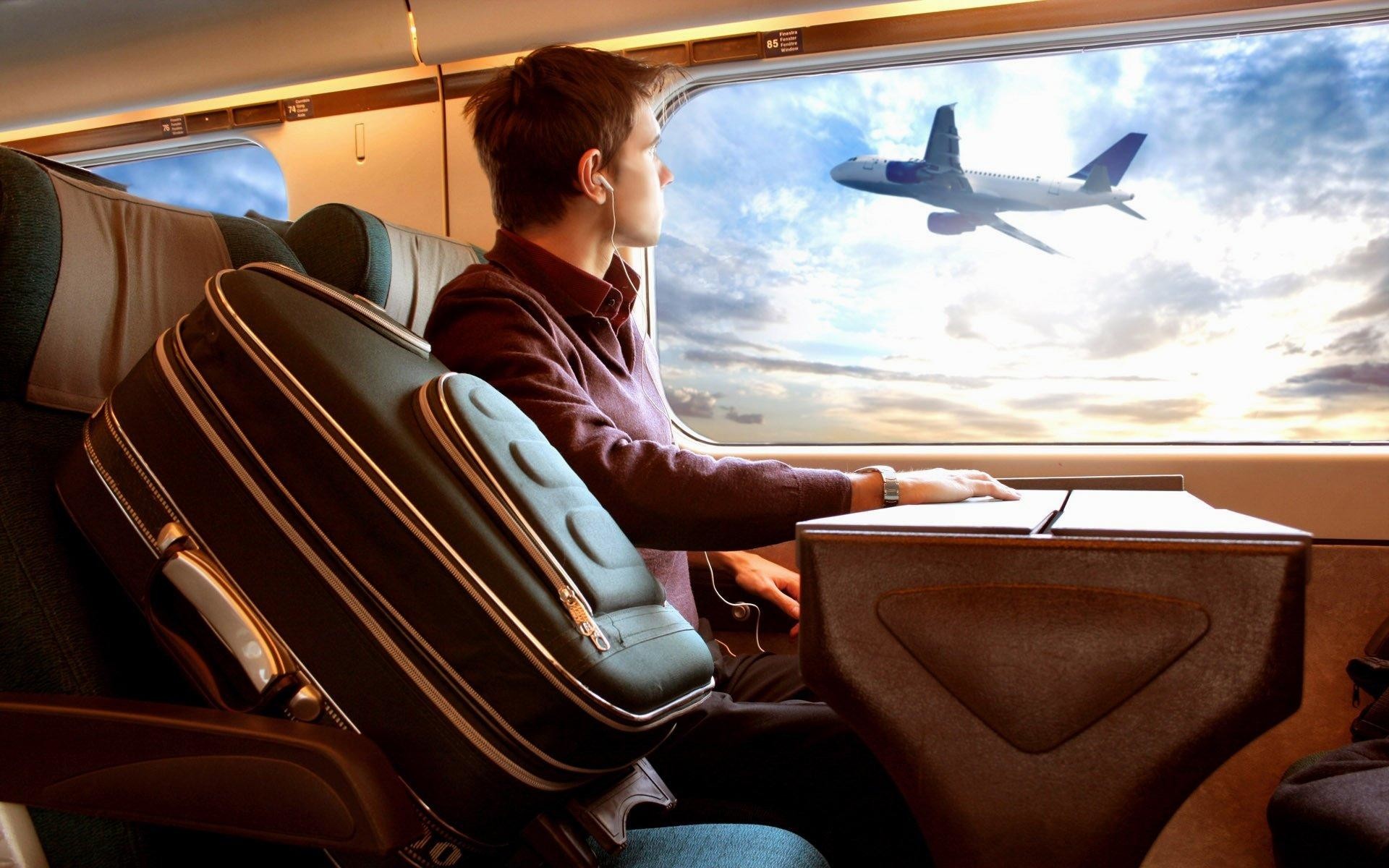 Viaggiatore, Valigia, Treno, Finestrino, Aereo, 16:10 Full HD, sfondo widescreen