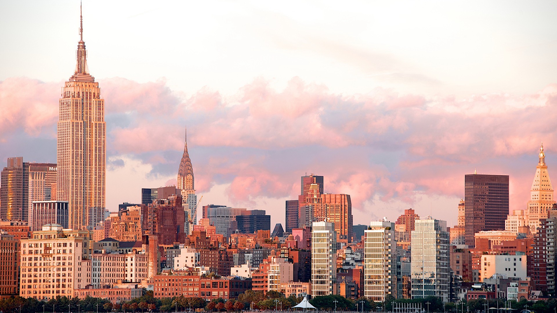 Empire State Building, Chrysler Building, Manhattan, New York, Nuvole rosa, sfondo 1920x1080 per PC
