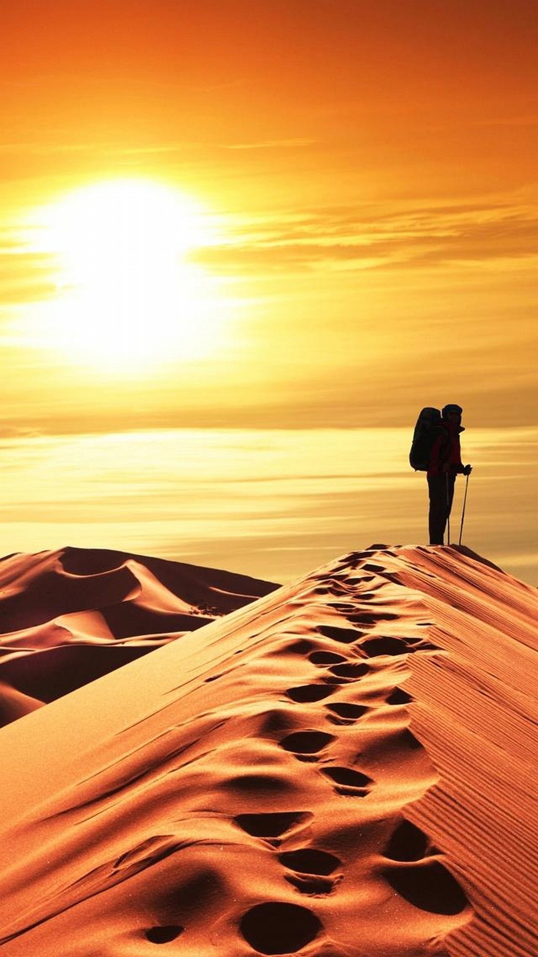 Deserto, Dune, Escursionista, Tramonto, Impronte, wallpaper per iPhone e Android