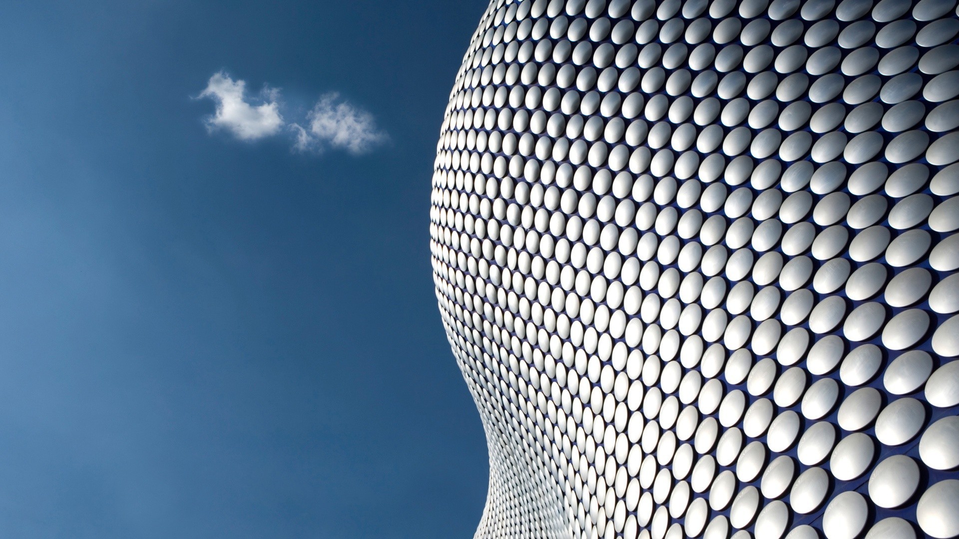 Selfridges Building, Birmingham, Dischi di alluminio, Cielo azzurro, Architettura moderna, immagine di sfondo