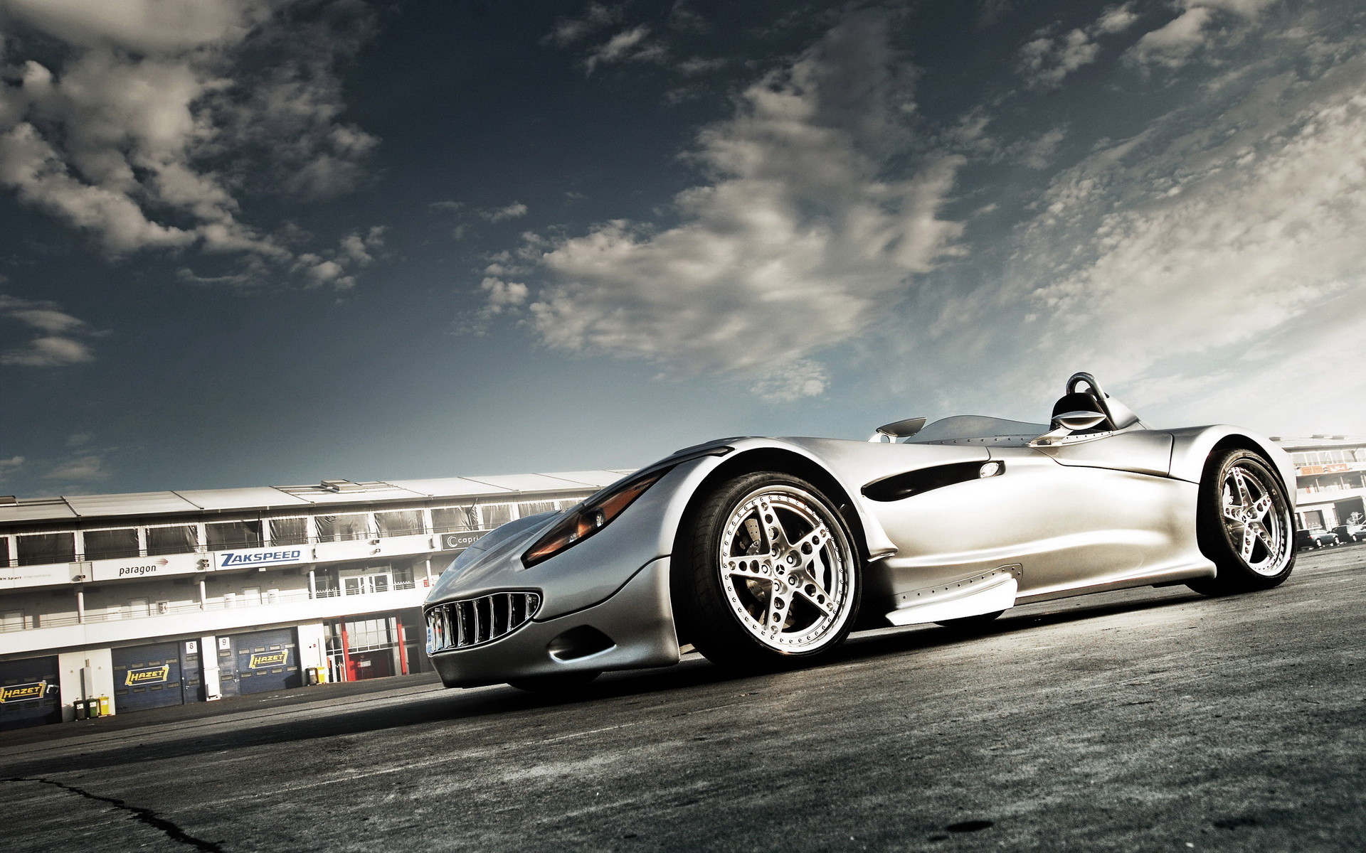 Concept car, Roadster, Argento, Pista, Nuvole, 1920x1200, sfondo MacBook Pro