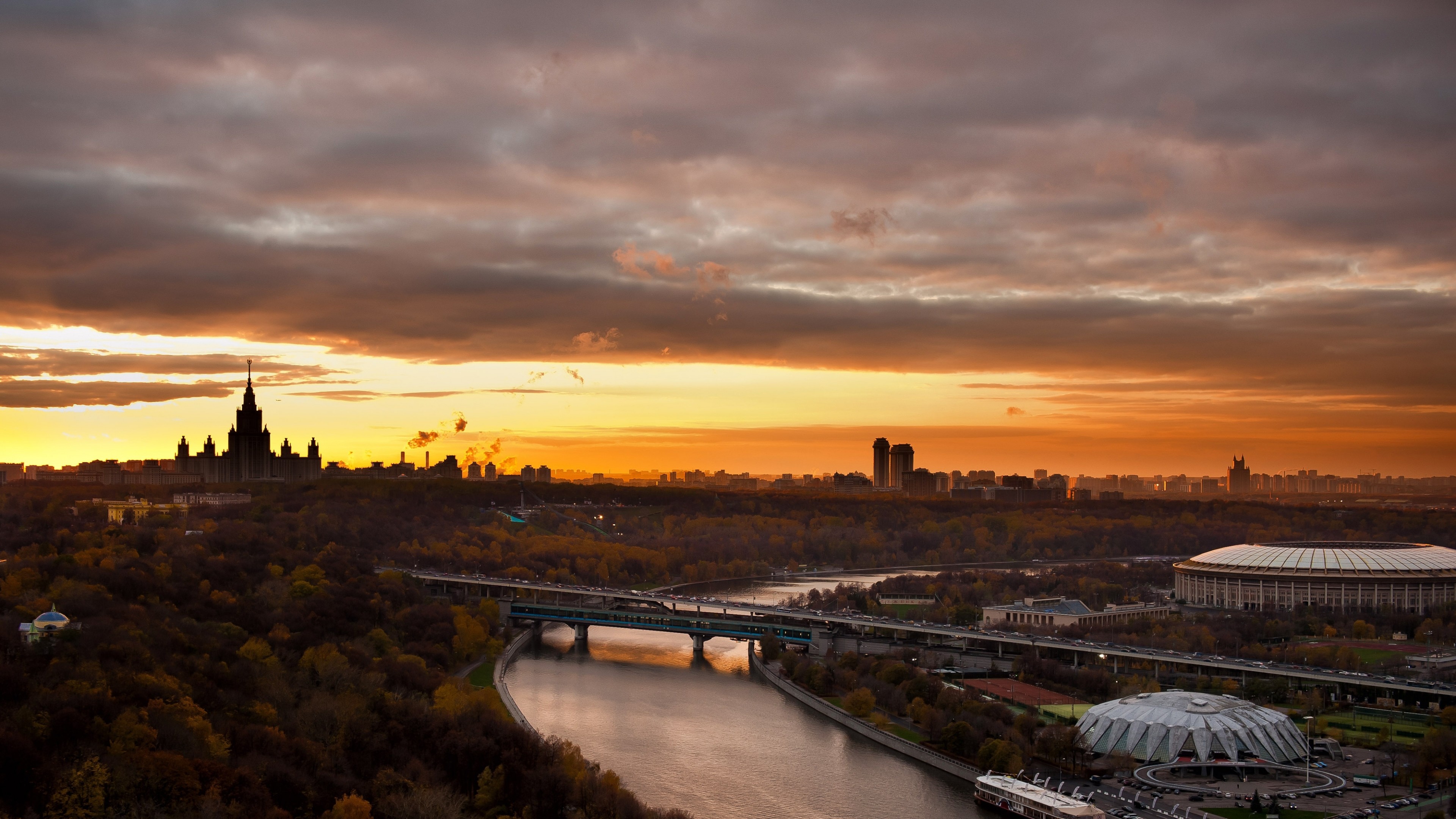 Mosca, Università statale di Mosca, Stadio Lužniki, Fiume Moscova, Tramonto, sfondo 2160p