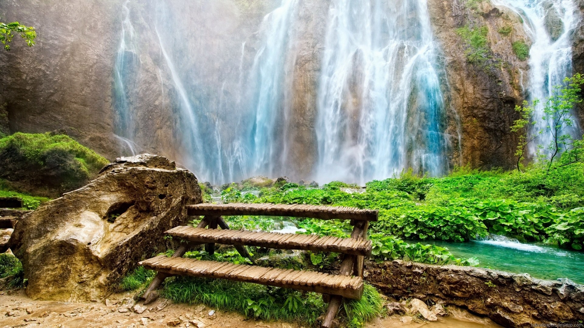 Cascata, Panchine di legno, Rocce, Vegetazione, Full HD, sfondo per PC e portatile