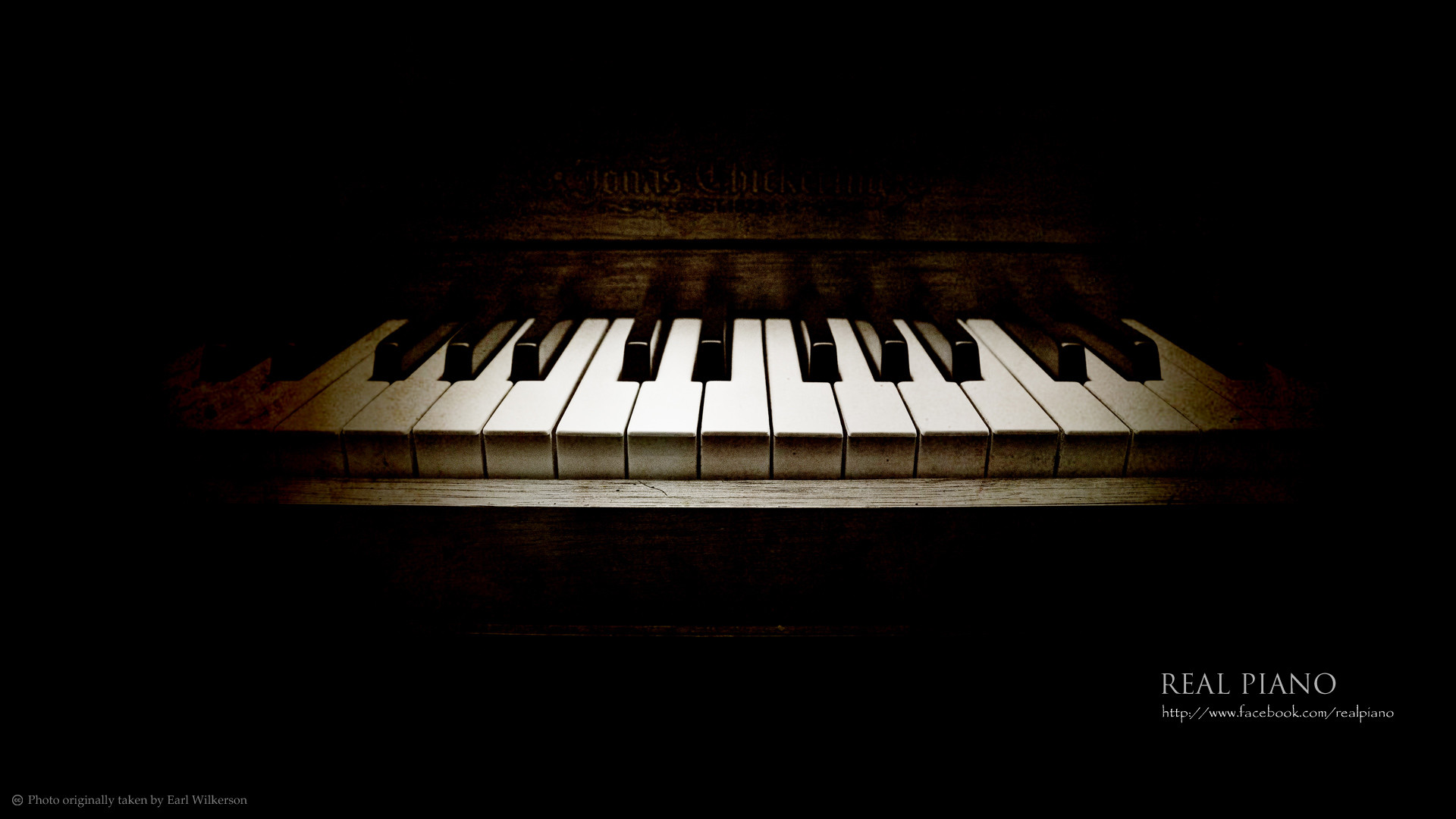 Tasti del pianoforte, Sfondo nero, Luce soffusa, 1920x1080, wallpaper desktop