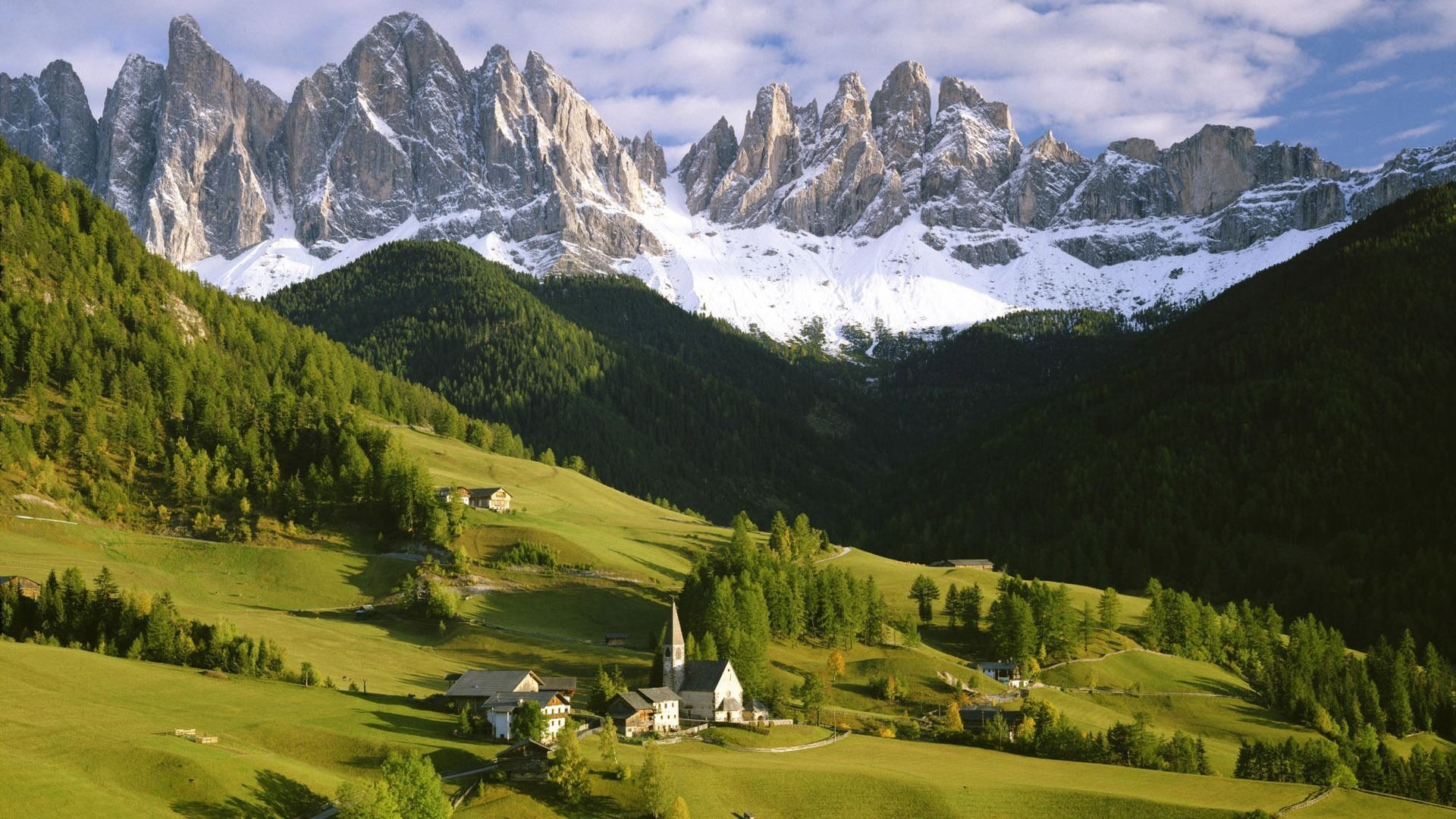 Val di Funes, Odle, Dolomiti, Italia, Chiesetta, Prati verdi, Full HD, sfondo per portatile
