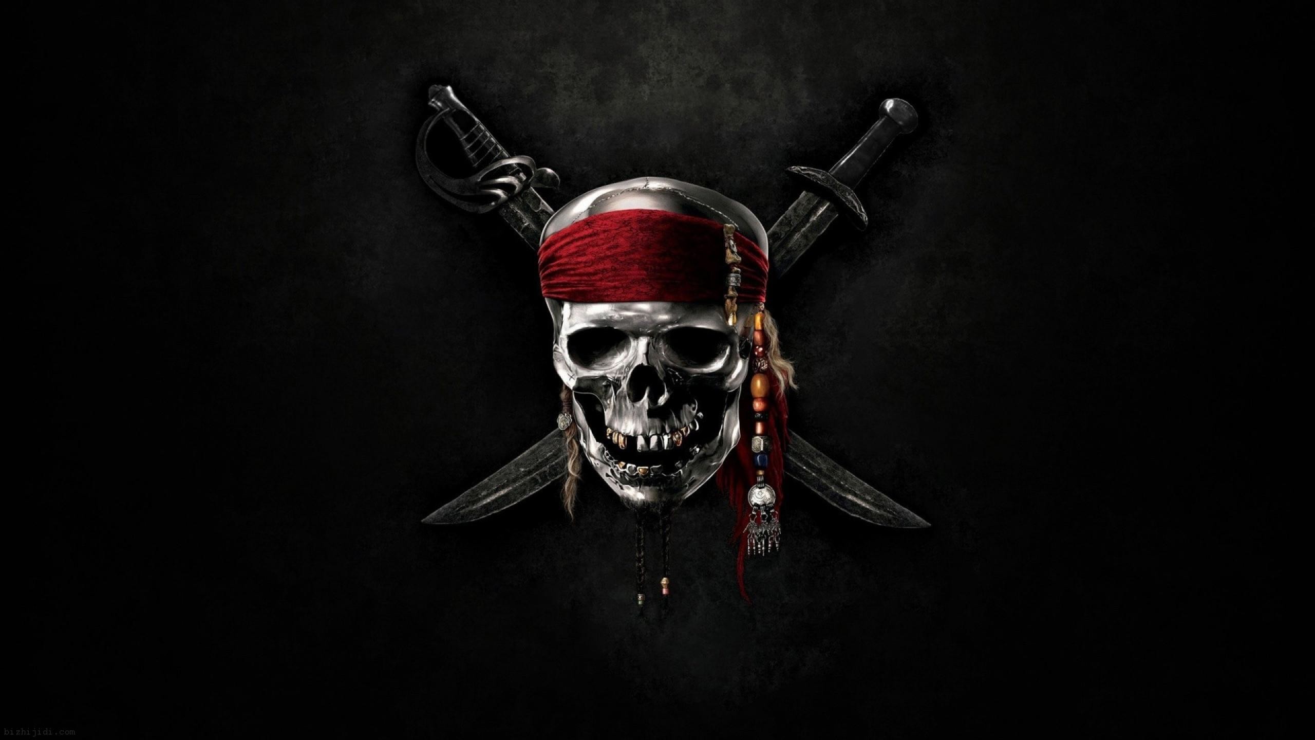 Pirati dei Caraibi, Jolly Roger, Teschio pirata, Spade incrociate, Bandana rossa, sfondo per PC