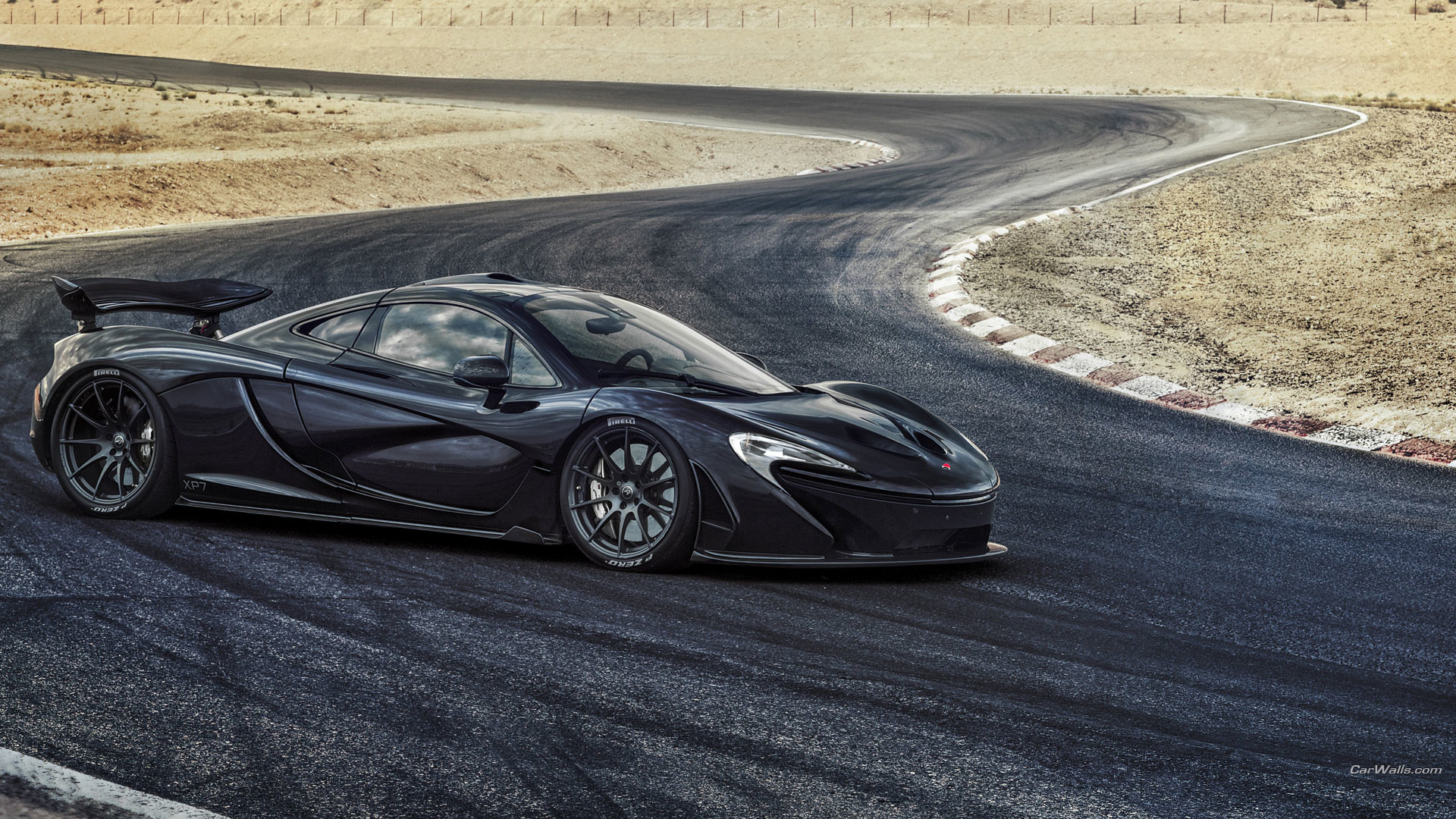 McLaren P1, Nero, Pista curva, Hypercar, Full HD, sfondo Windows 11