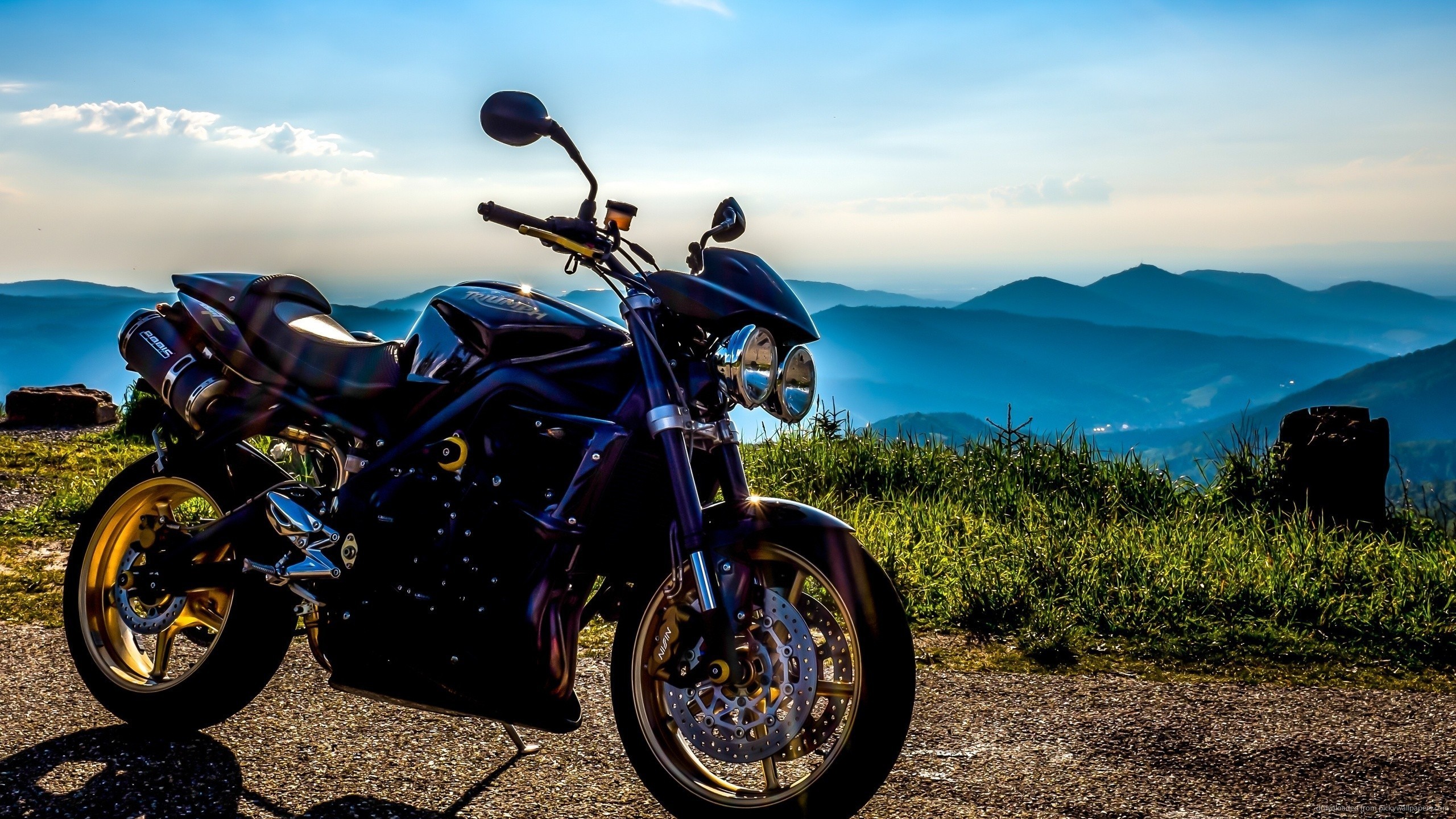 Triumph Street Triple, Naked, Montagne, Tramonto, 16:9 2K, sfondo widescreen
