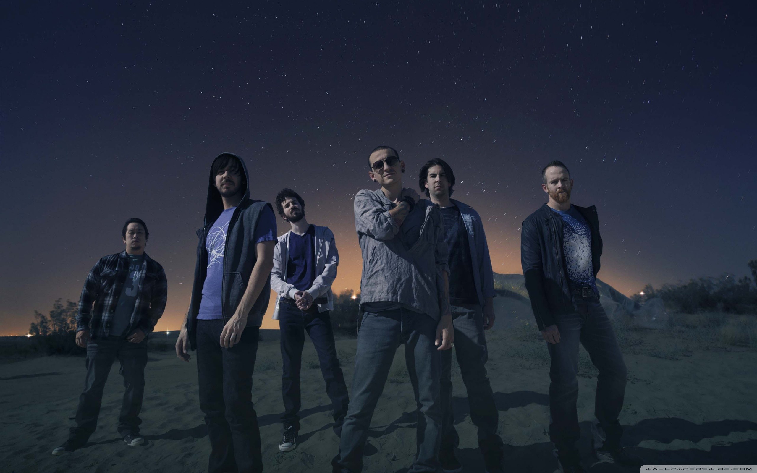 Linkin Park, Chester Bennington, Mike Shinoda, Notte, Foto di gruppo, sfondo 2K per computer