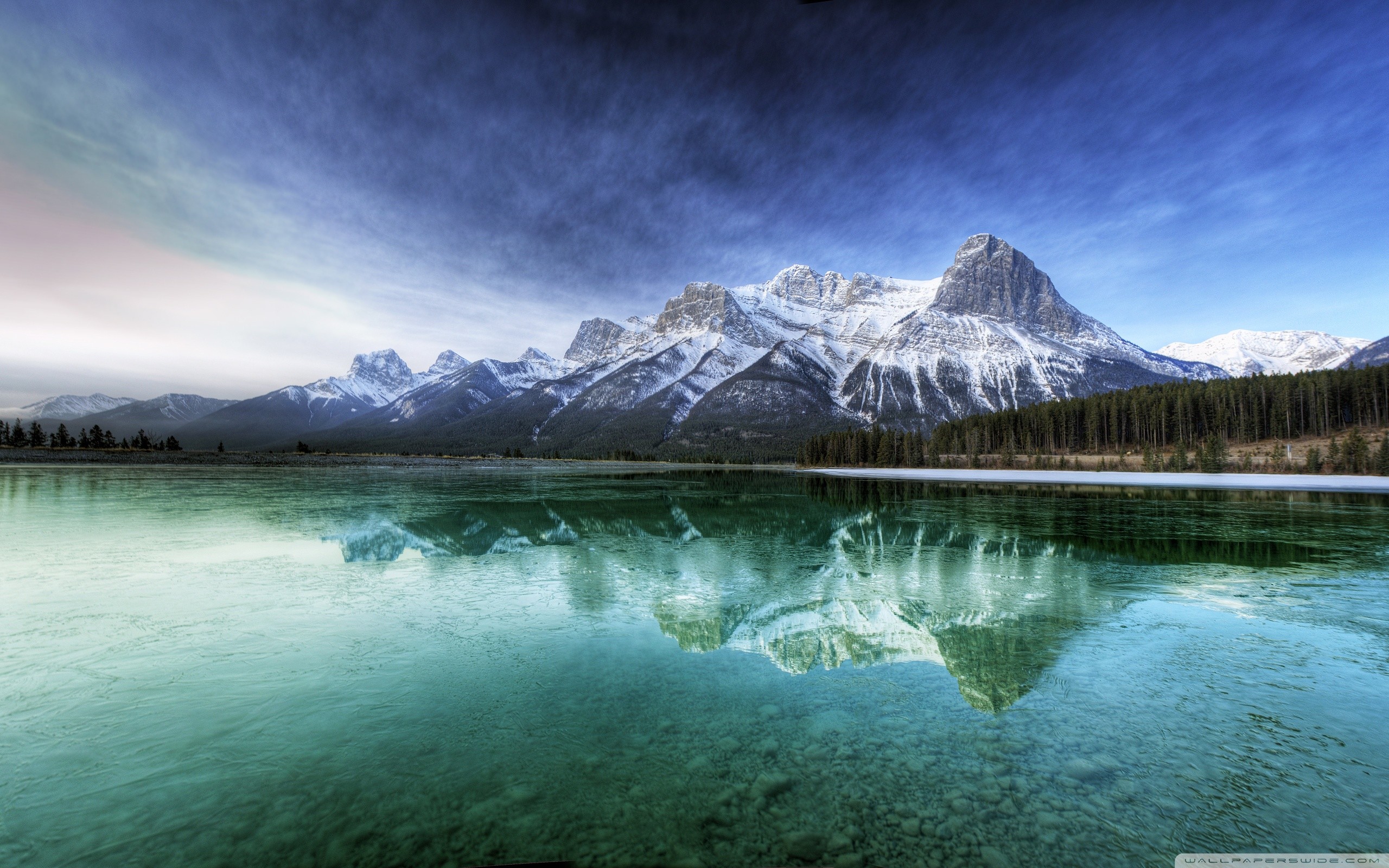 Canmore, Lago, Riflesso, Vette innevate, 2560x1600, wallpaper desktop