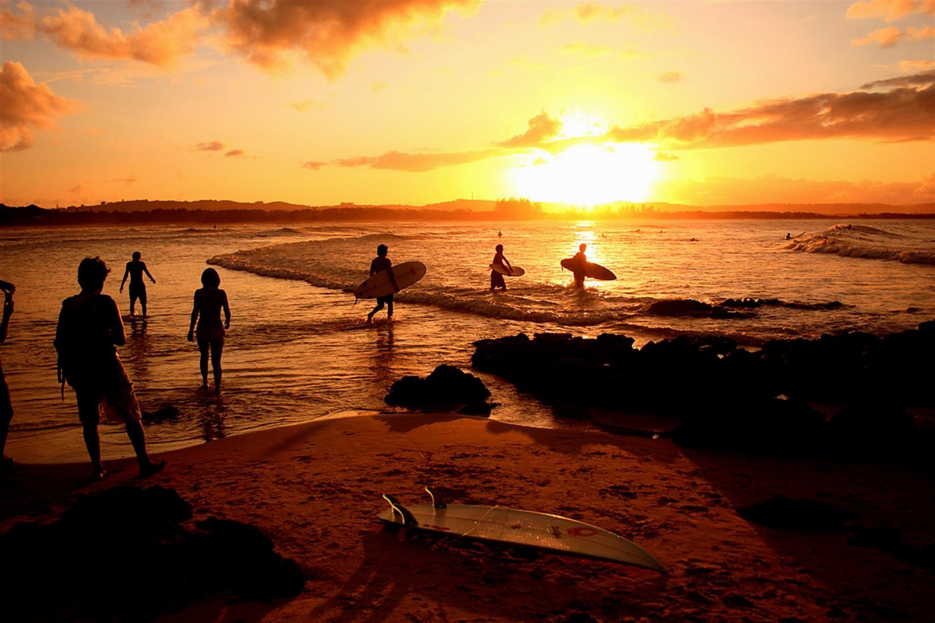 Surfisti, Spiaggia, Tramonto, Silhouette, Full HD, sfondo desktop