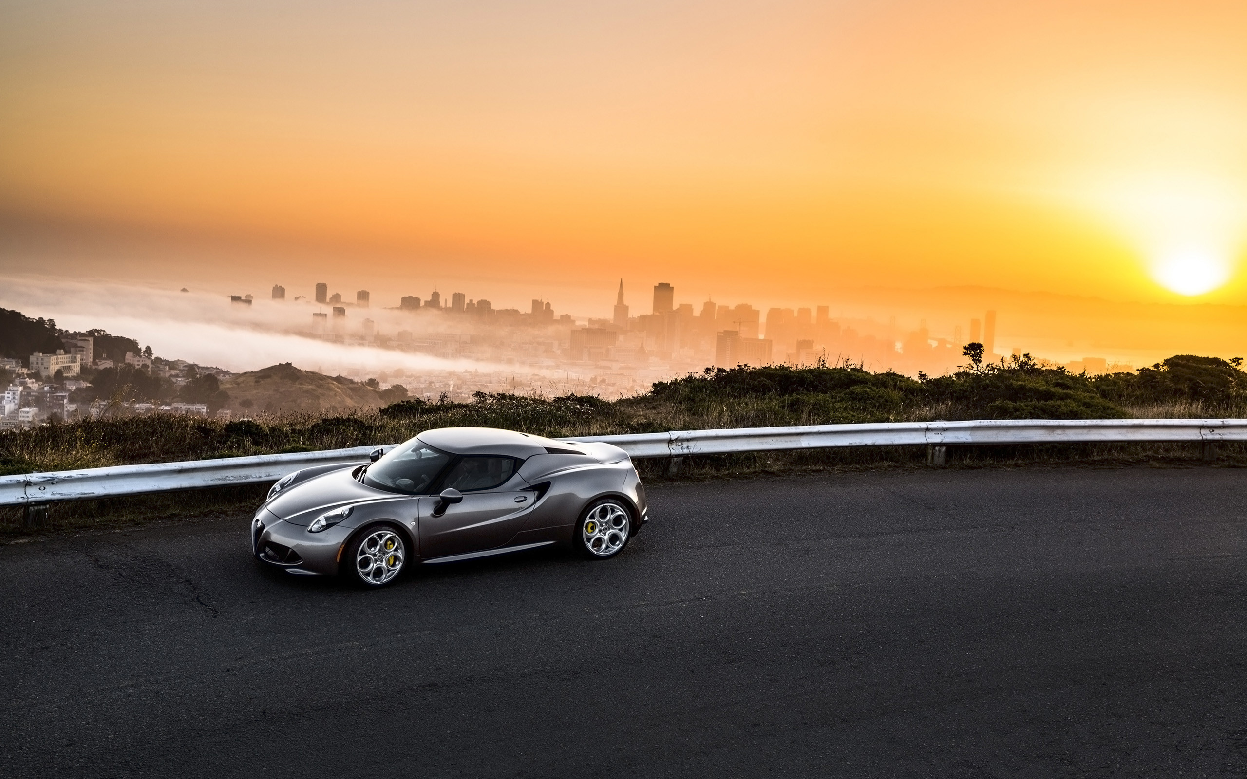 Alfa Romeo 4C, Alfa Romeo, Tramonto, Città, 2K, sfondo per PC e portatile