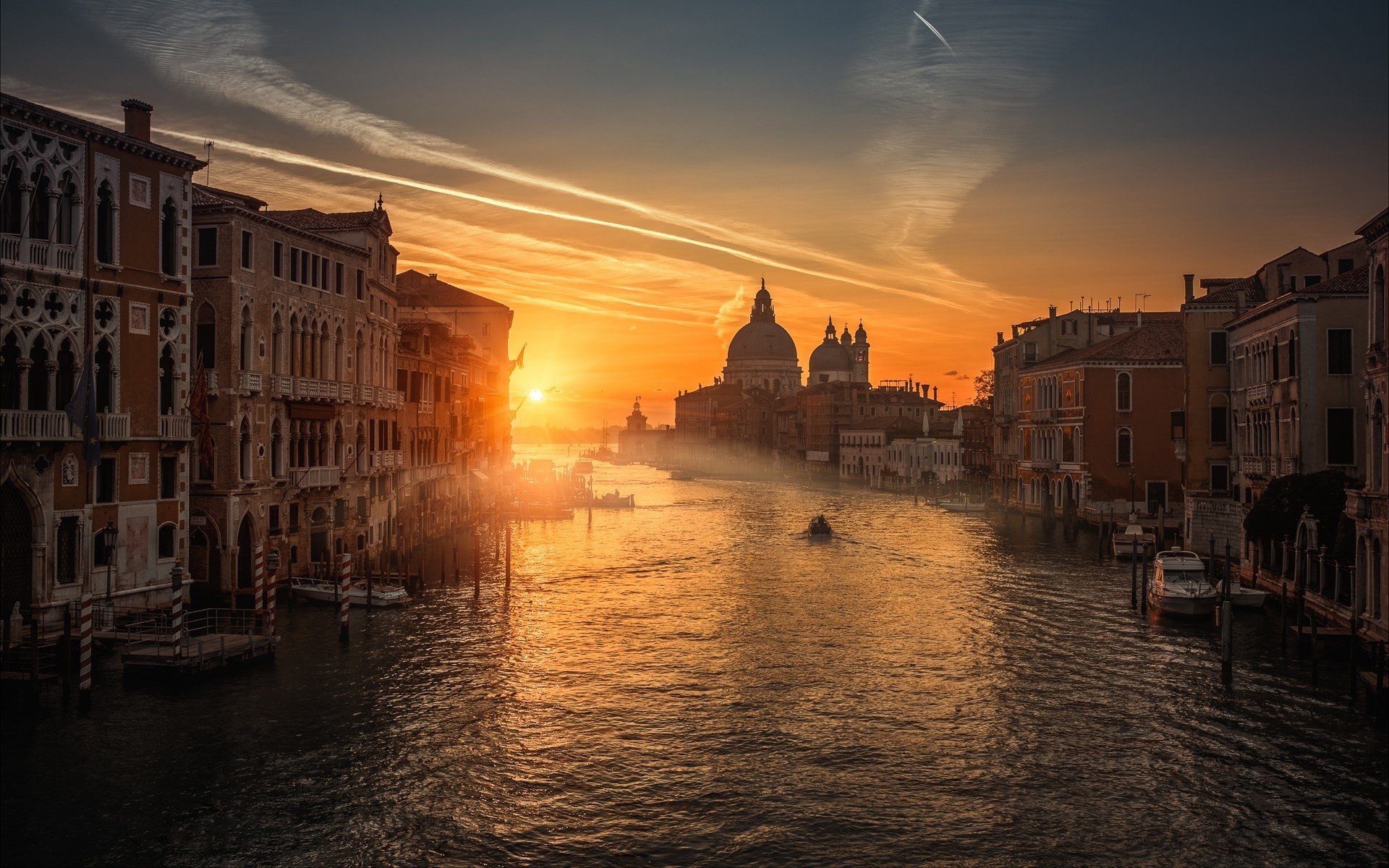 Canal Grande, Venezia, Basilica di Santa Maria della Salute, Tramonto, sfondo 16:10 Full HD