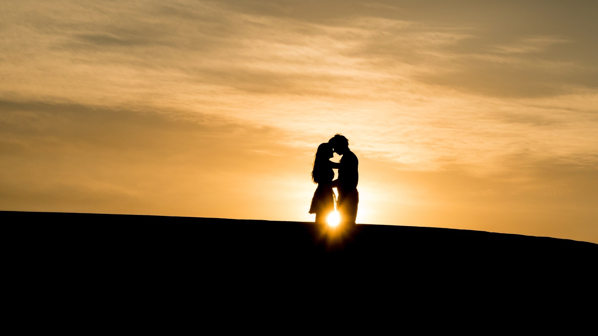 Coppia, Bacio, Sagome, Tramonto, 16:9 Full HD, sfondo widescreen