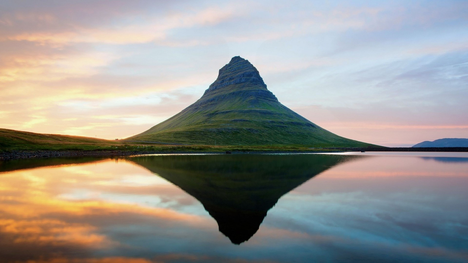 Kirkjufell, Snæfellsnes, Islanda, Riflesso, Tramonto, Full HD, wallpaper per PC