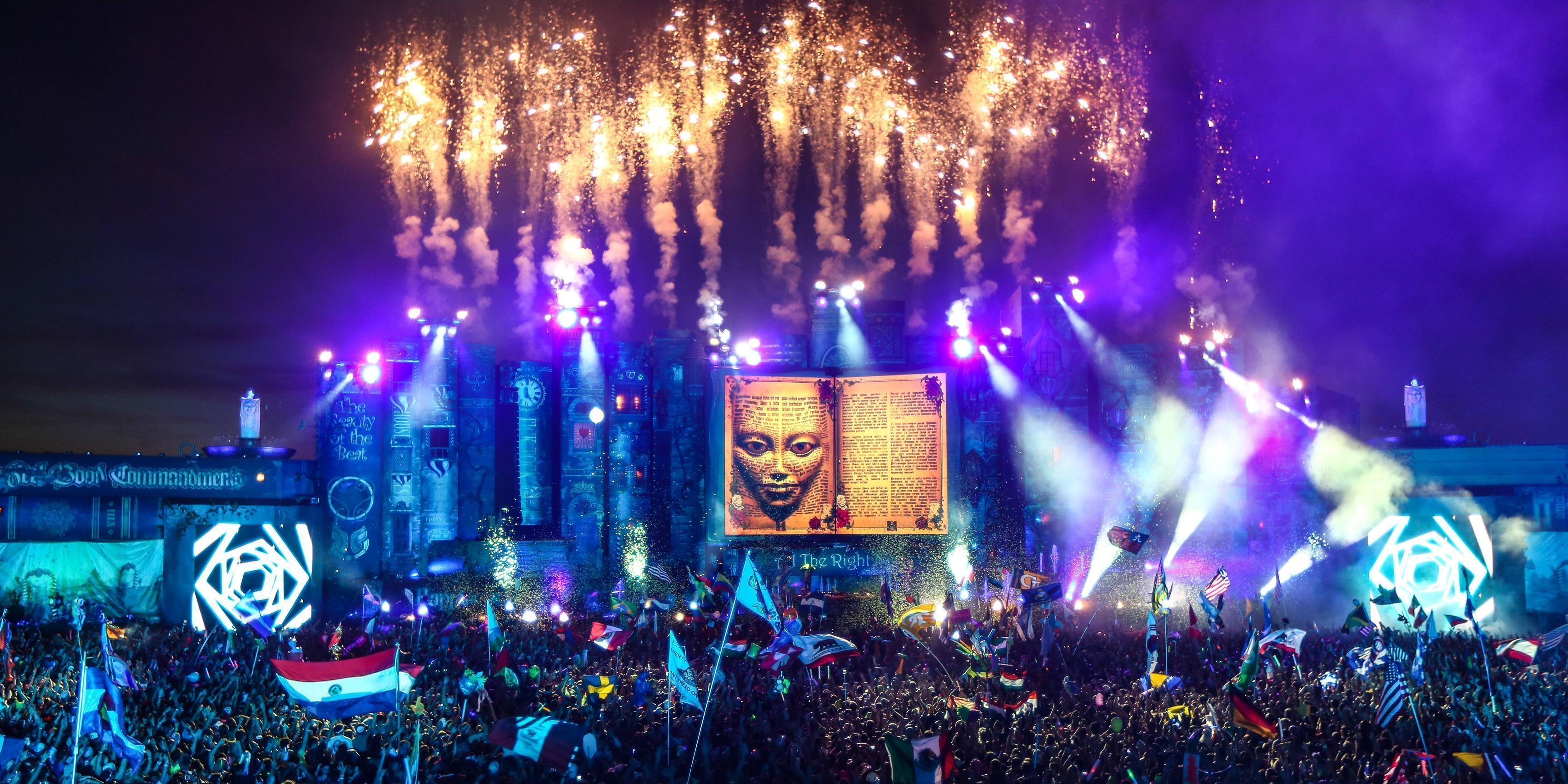 Tomorrowland, Main stage, Fuochi pirotecnici, Folla, Notte, 2K, sfondo per PC