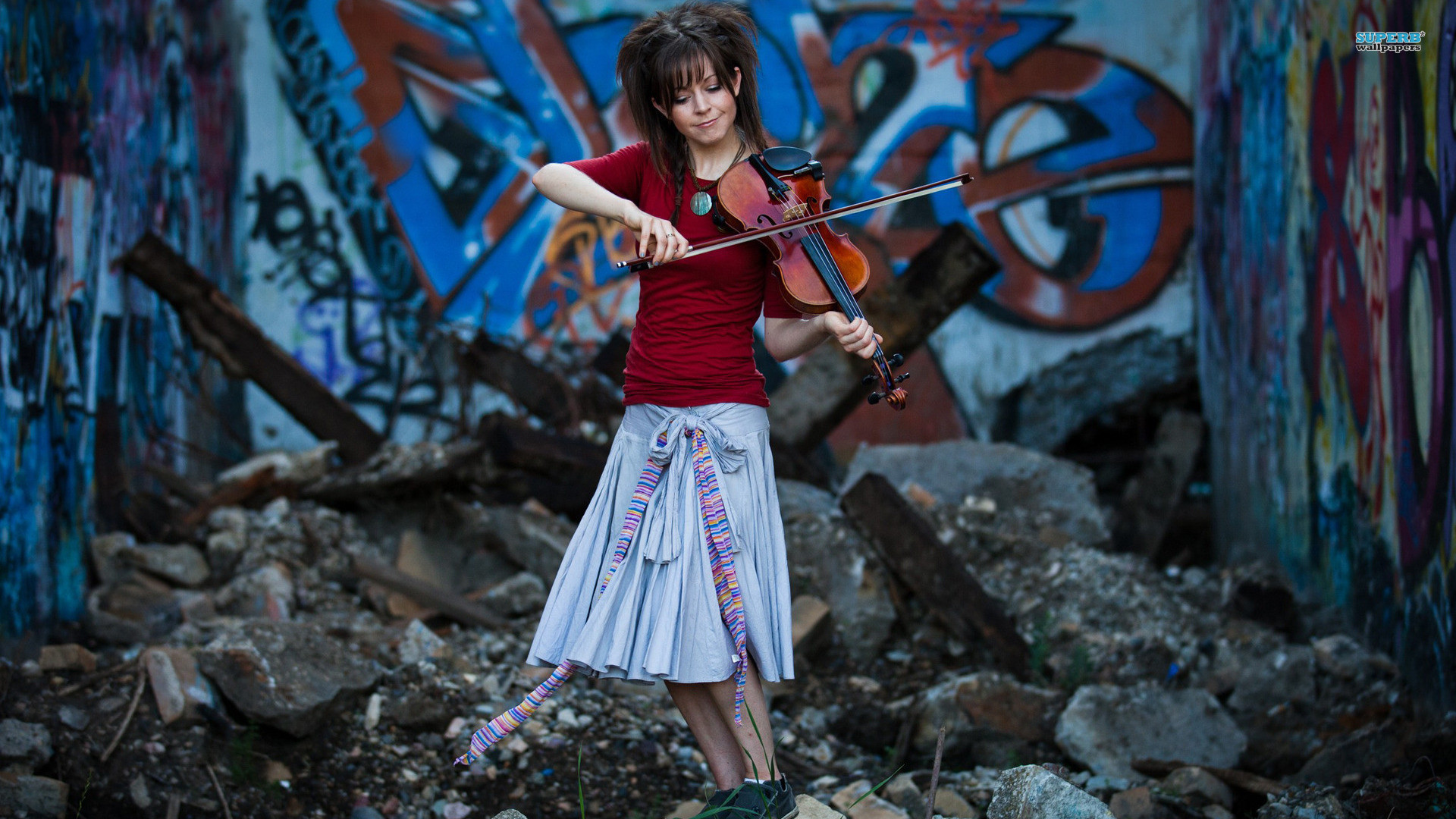 Lindsey Stirling, Violino, Graffiti, Macerie, Full HD, wallpaper per portatile