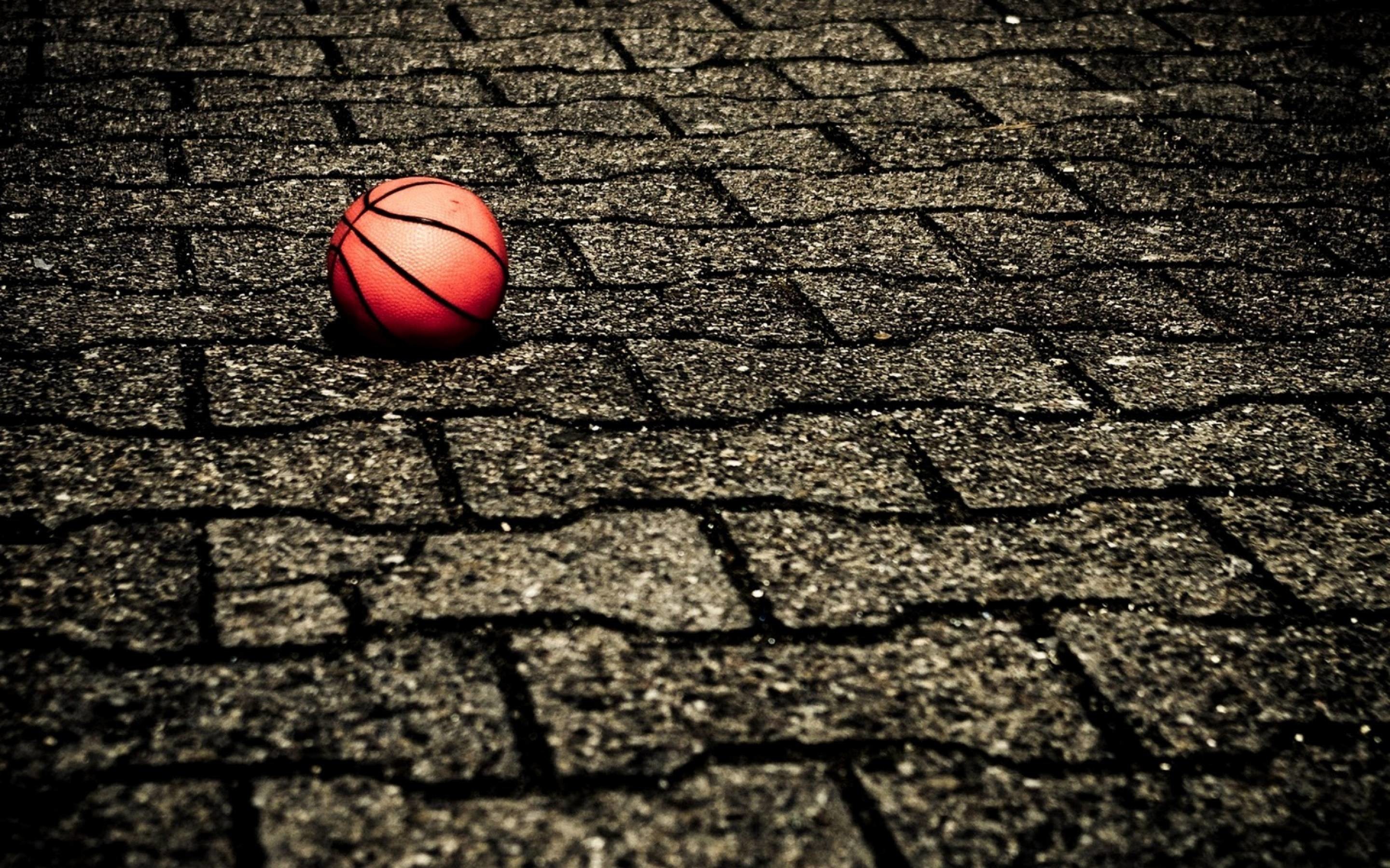 Pallone da basket, Pavé, Strada, 2880x1800, wallpaper desktop