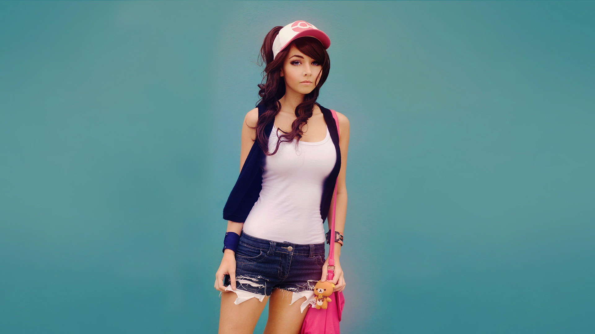 Ragazza, Cappellino, Shorts, Sfondo turchese, Full HD, wallpaper per portatile