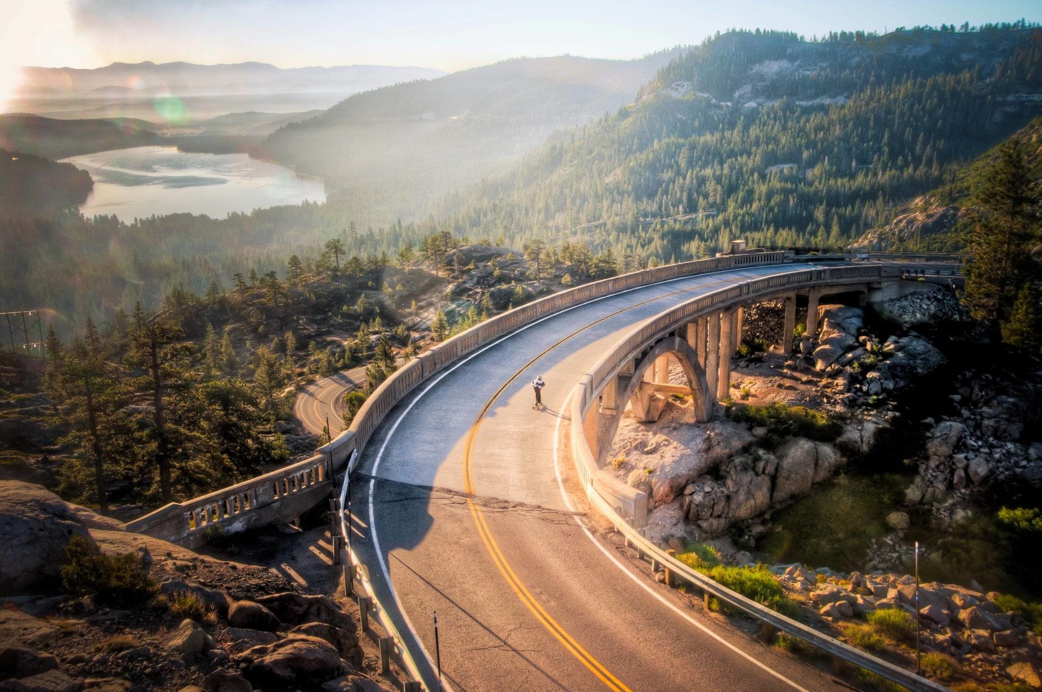 Longboard, Ponte, Strada panoramica, Lago, Alba, Full HD, wallpaper desktop