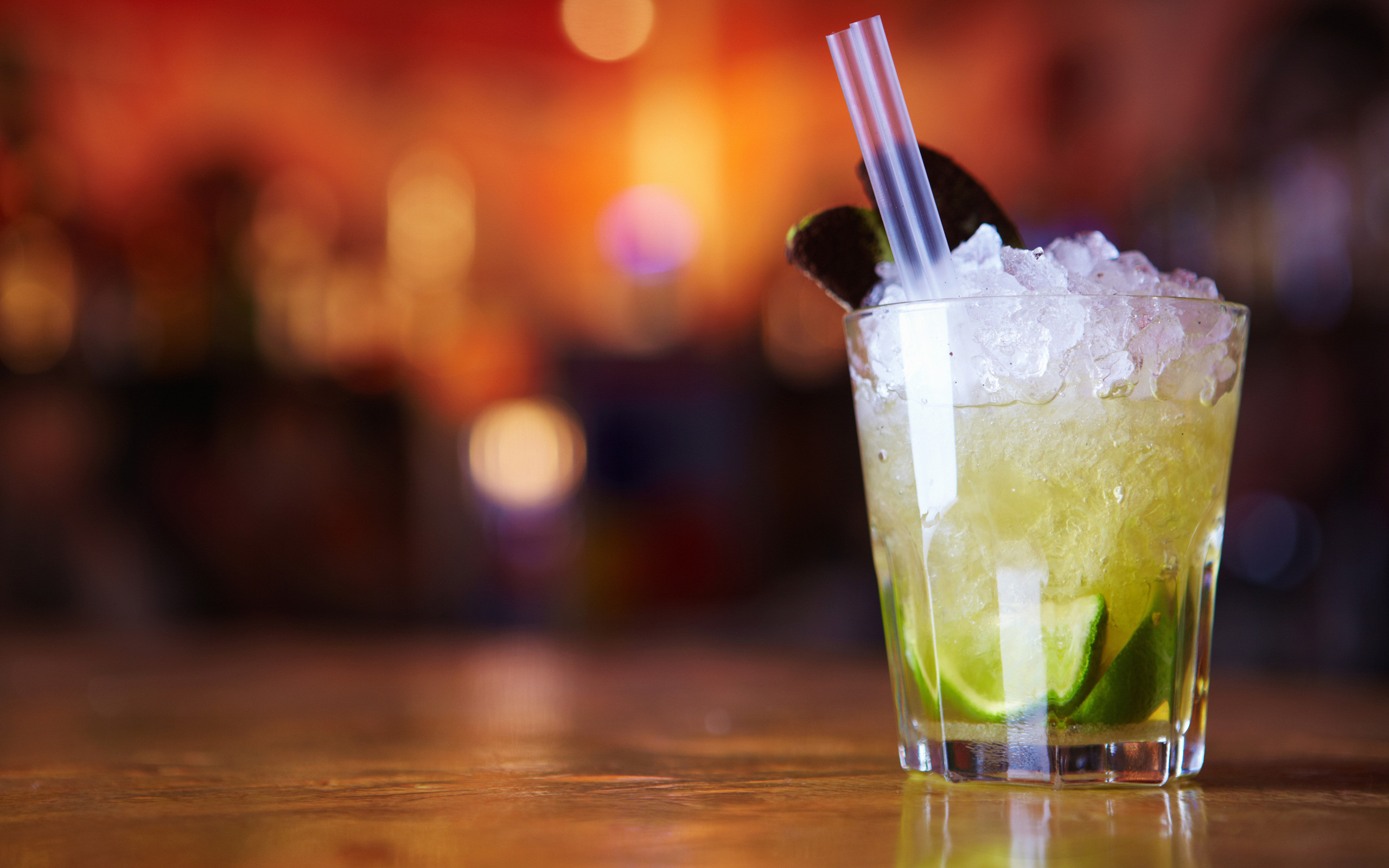 Mojito, Cocktail, Ghiaccio tritato, Bar, Bokeh, 2K, wallpaper per PC