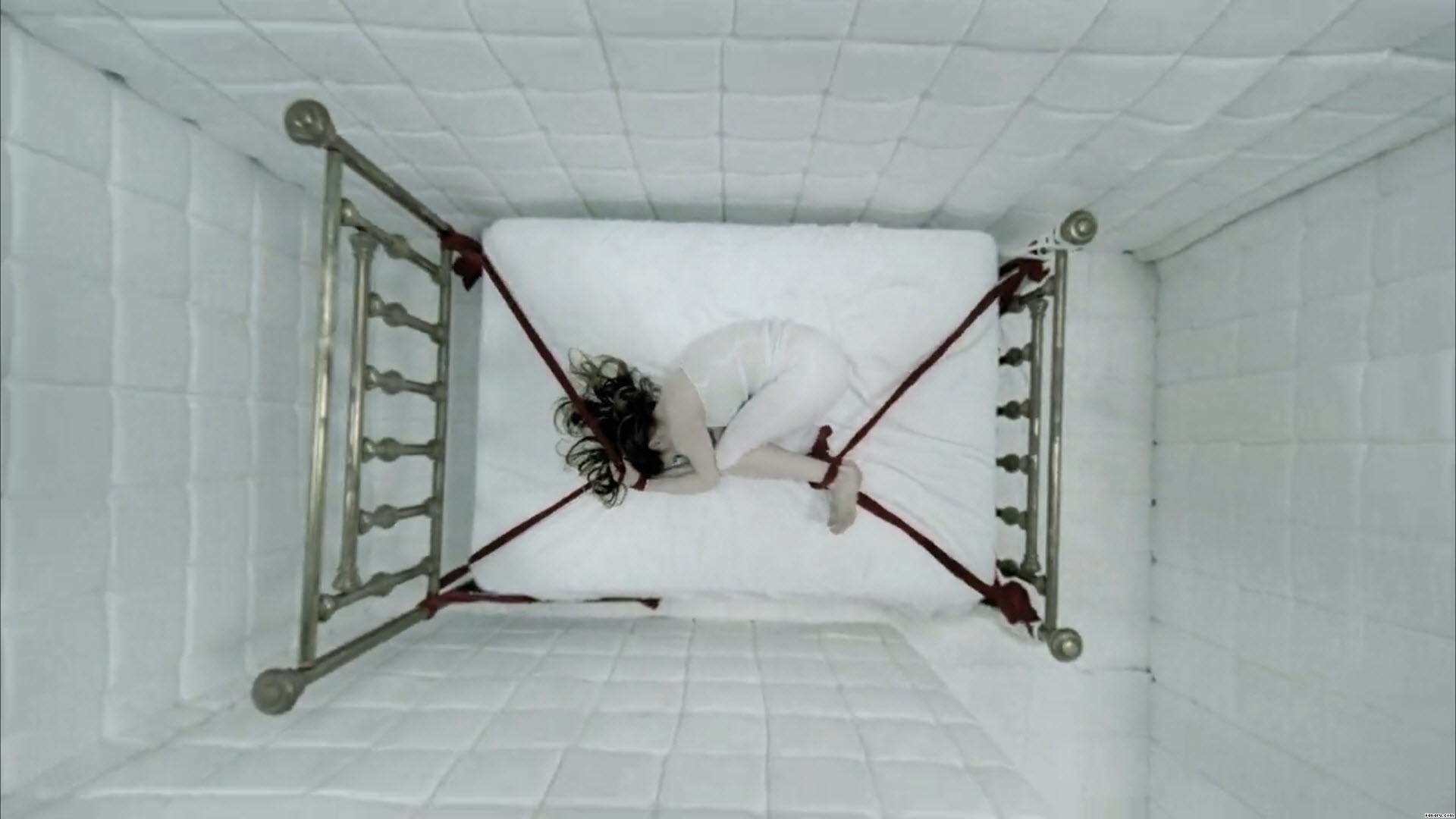 American Horror Story: Asylum, Letto, Cella imbottita, Vista dall'alto, sfondo 1920x1080 per PC