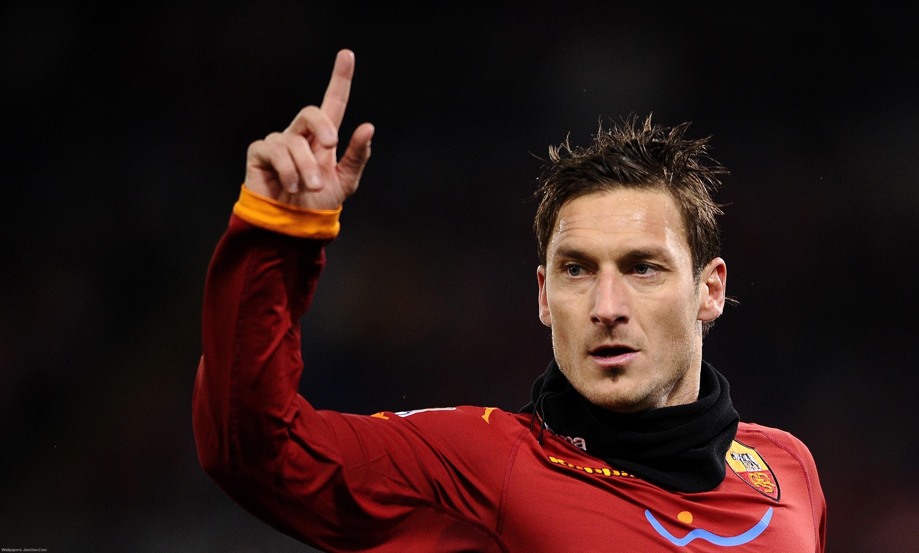 Francesco Totti, AS Roma, Esultanza, Sfondo nero, 2K, wallpaper desktop