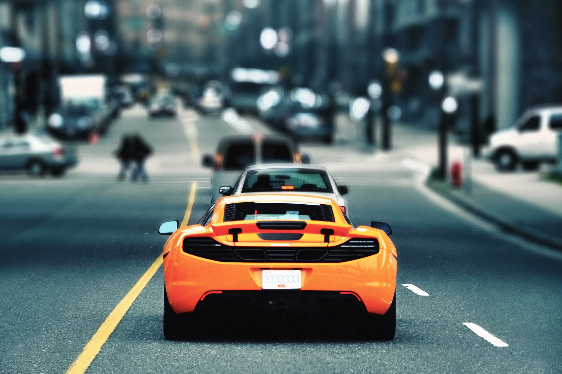 McLaren MP4-12C, Arancione, Strada cittadina, Supercar, Full HD, sfondo per portatile