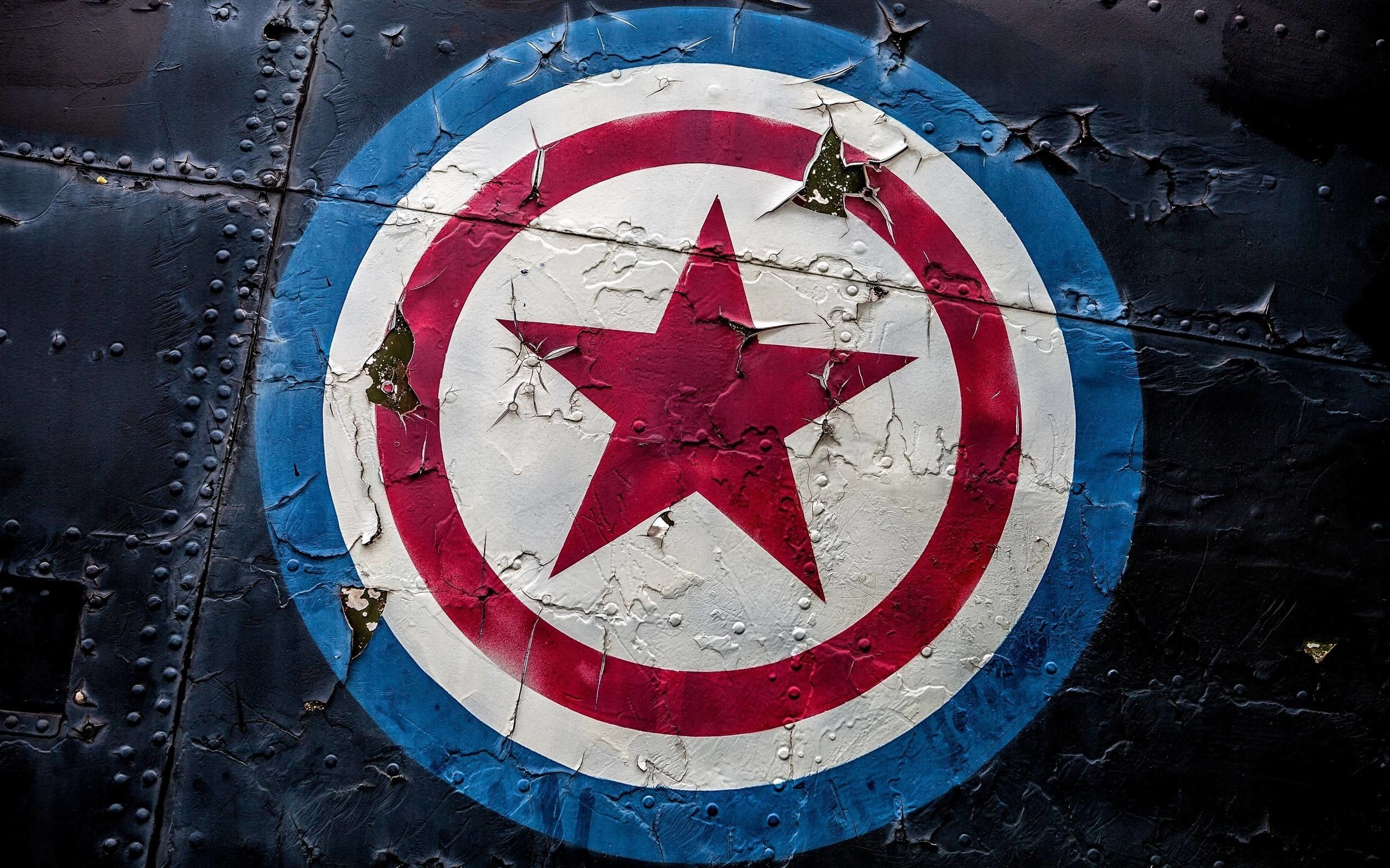 Scudo di Capitan America, Metallo, Vernice scrostata, 2560x1600, sfondo MacBook Pro